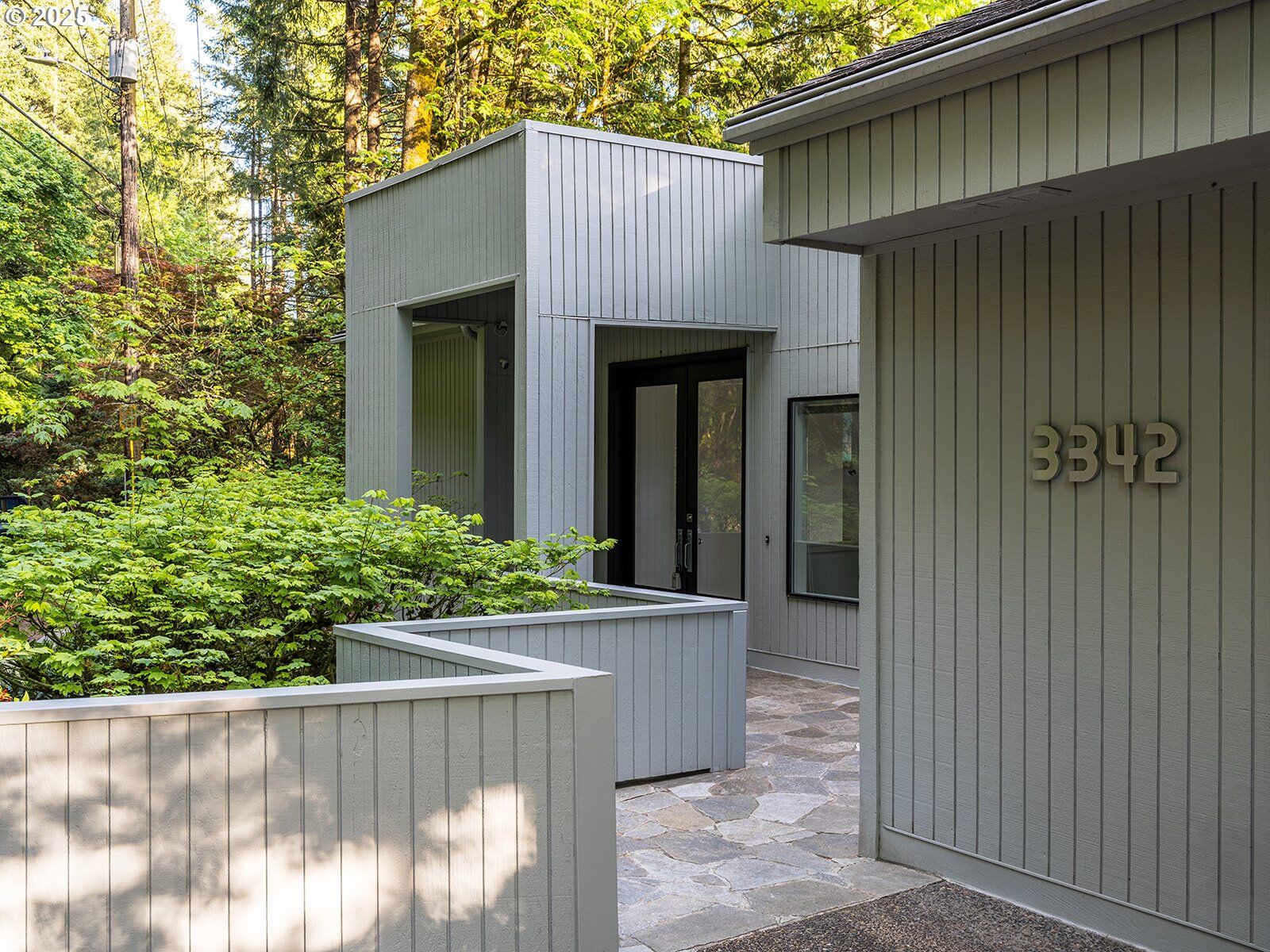 Property Photo: 3342 SW Fairmount Blvd OR 97239