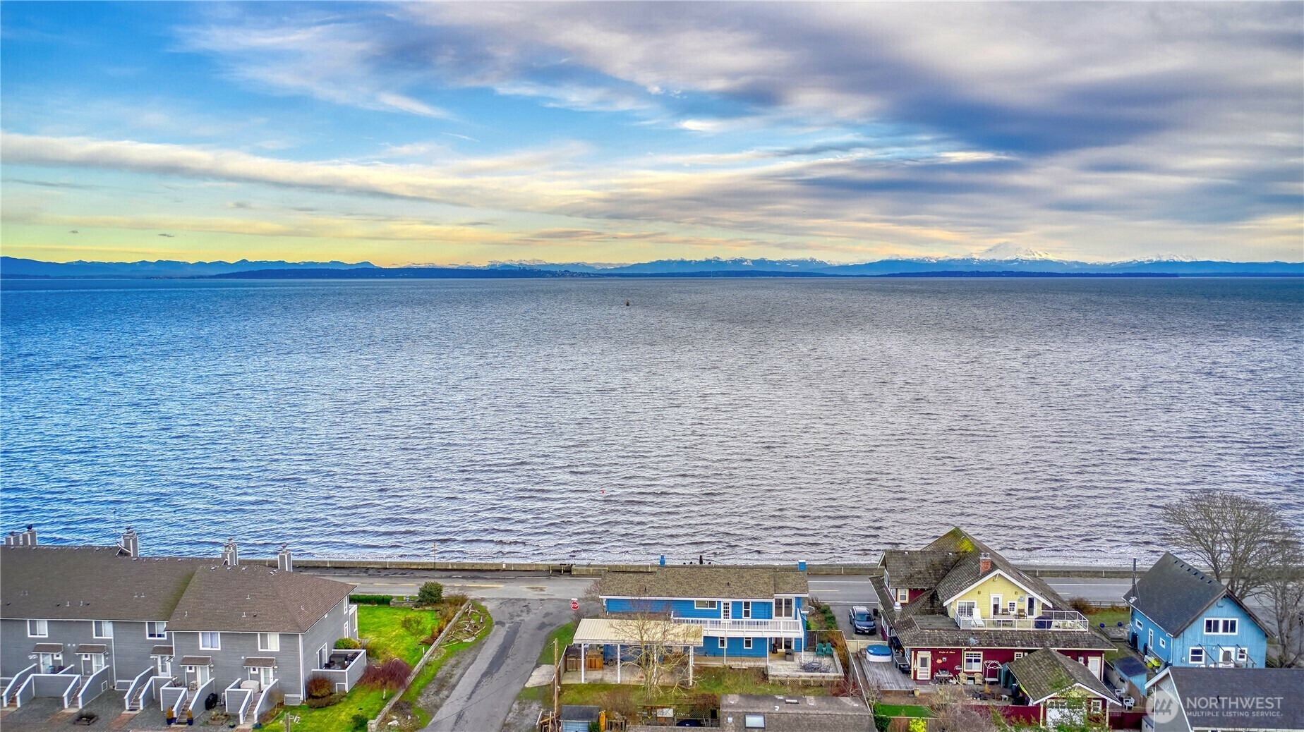 Property Photo: 43 Bayview Drive WA 98281