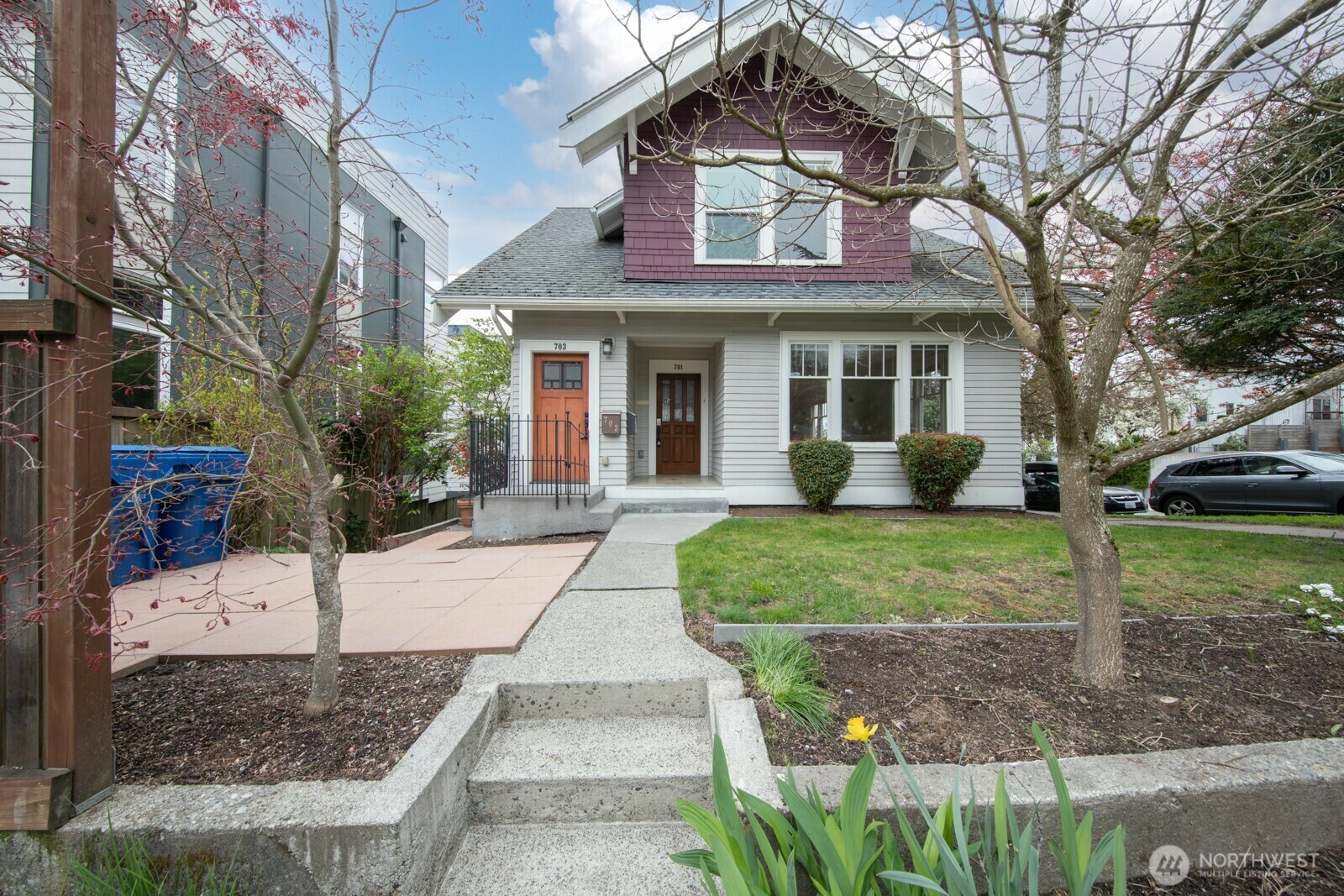 Property Photo: 701 18th Avenue S WA 98144