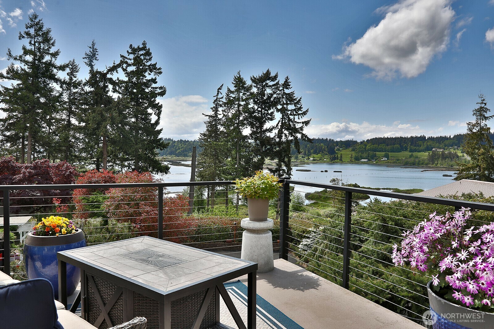 Property Photo: 5908 Ward Lane WA 98260
