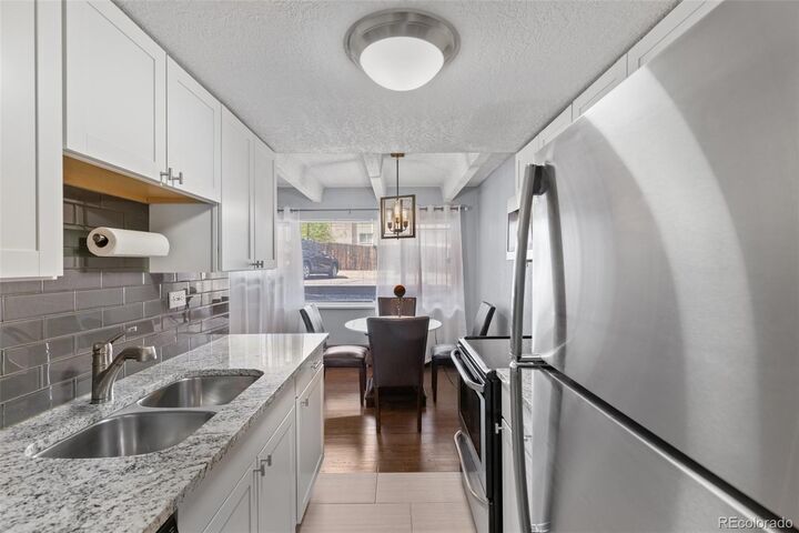 Property Photo:  200 N Pearl Street 106  CO 80203 