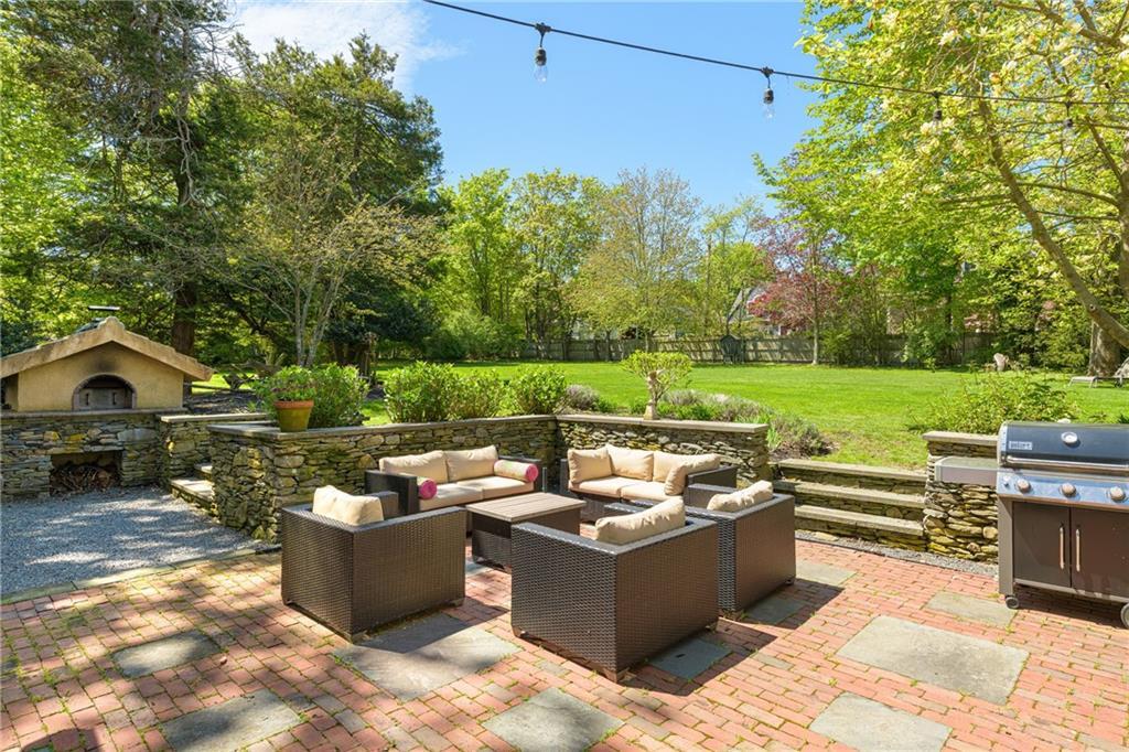 Property Photo:  287 Gibbs Avenue  RI 02840 