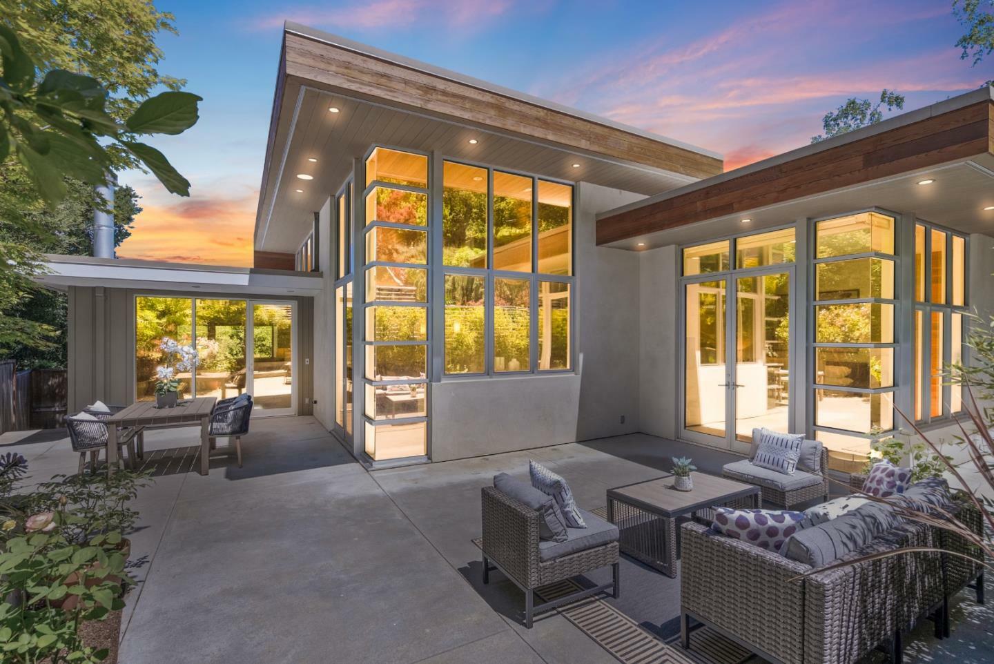 Property Photo: 211 Manor Drive CA 94070