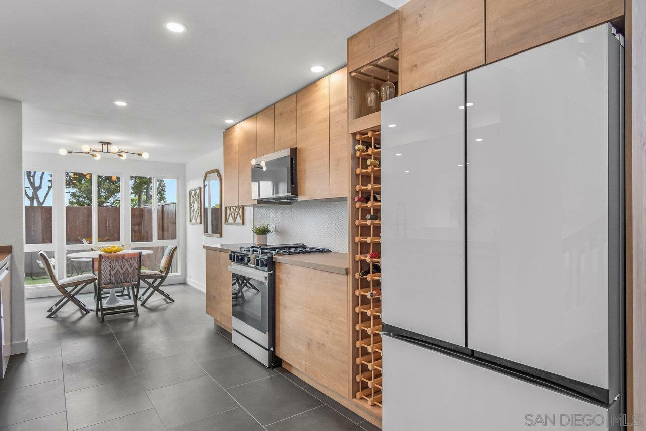 Property Photo: 6923 Camino Pacheco CA 92111