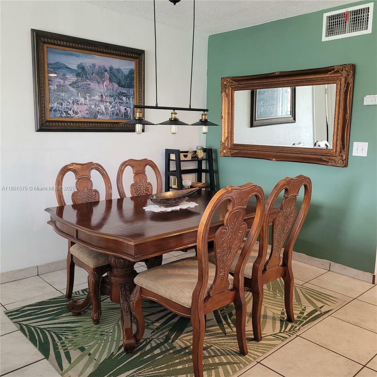 Property Photo: 2859 Leonard Dr G106 FL 33160