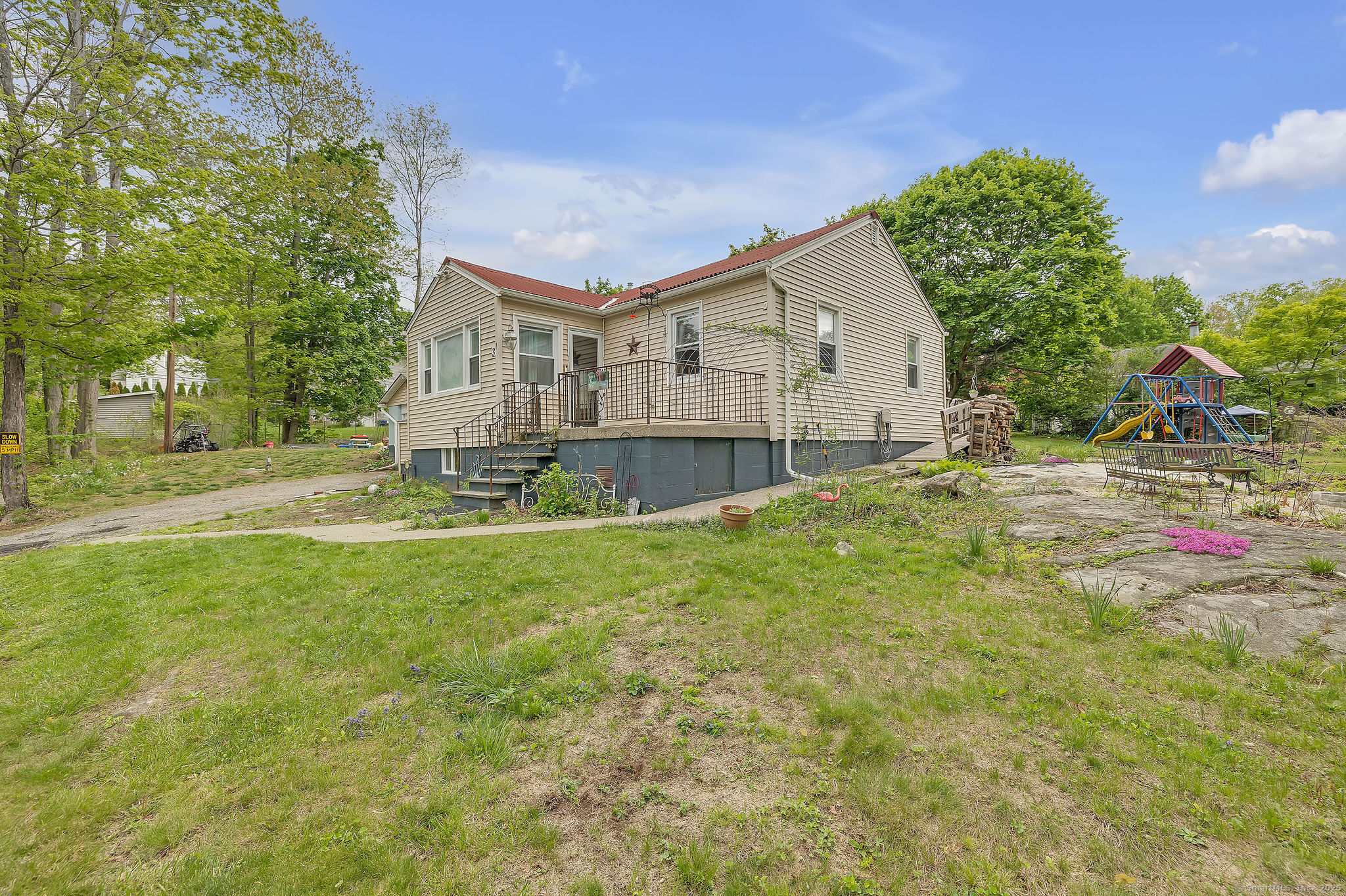 Property Photo: 3 Jackson Road CT 06812