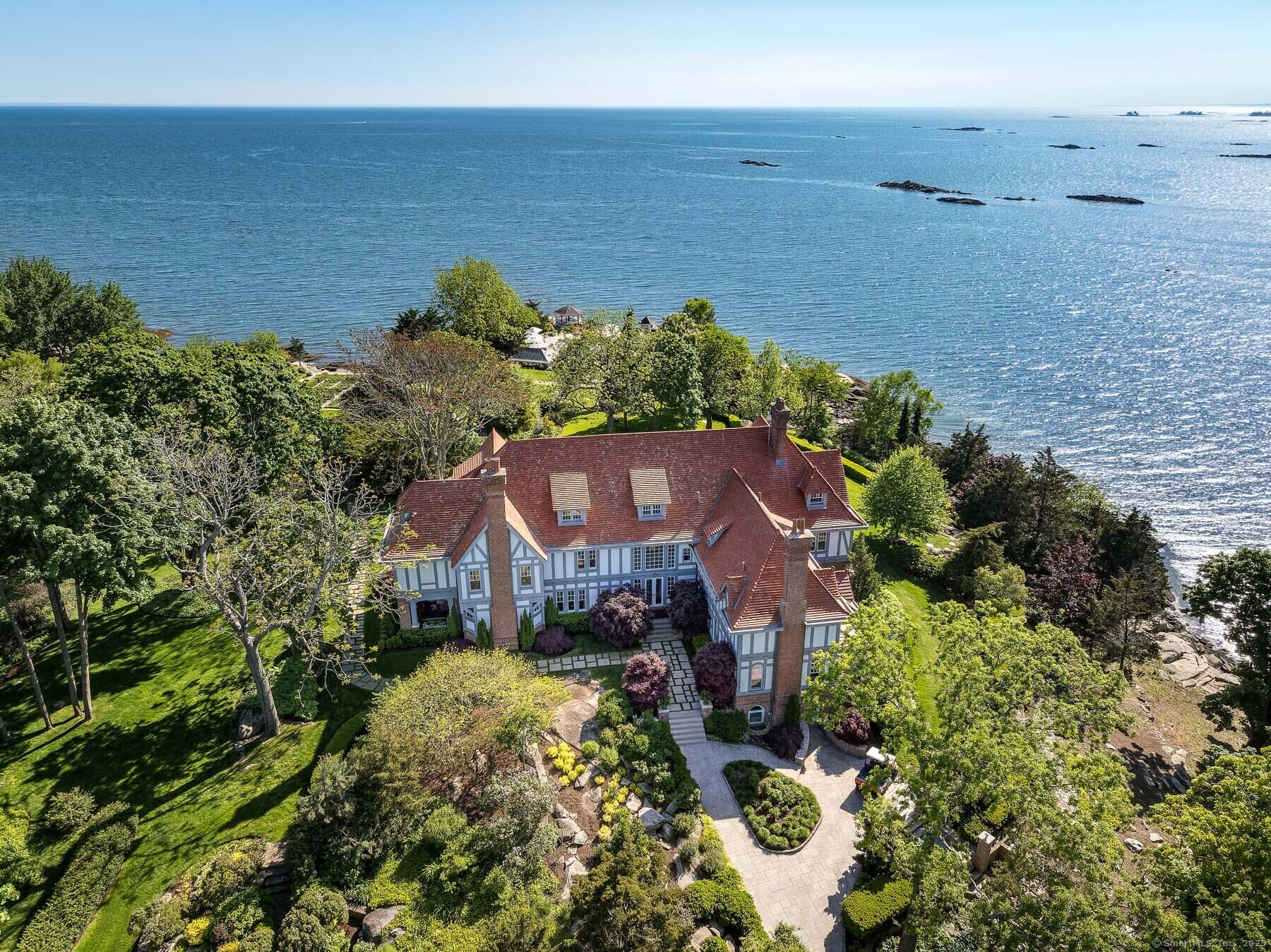 Property Photo: Rogers Island CT 06405
