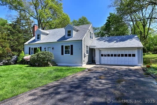 Property Photo: 32 Lenox Avenue CT 06854