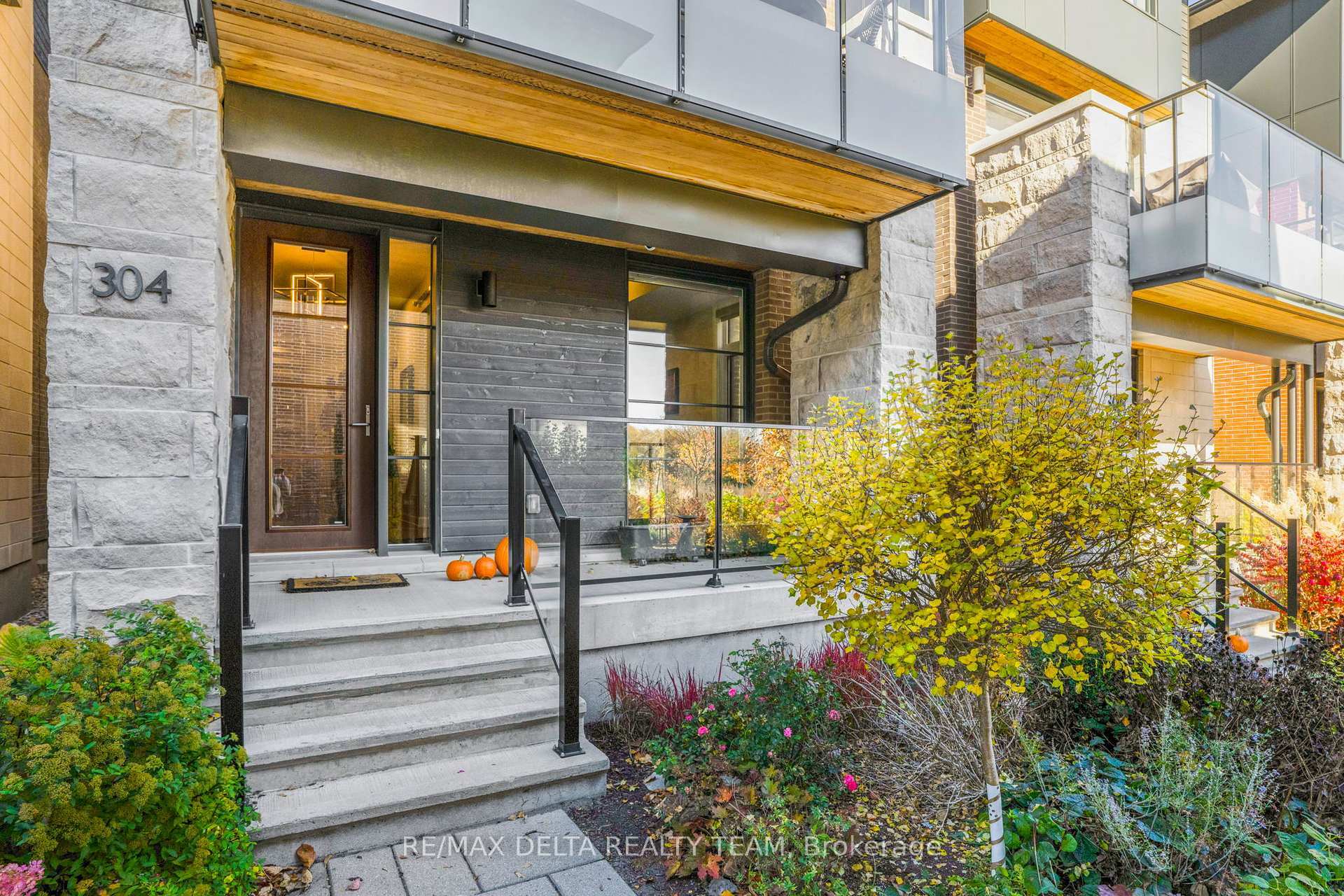 Property Photo: 304 Sanctuary Private ON K1S 5W1