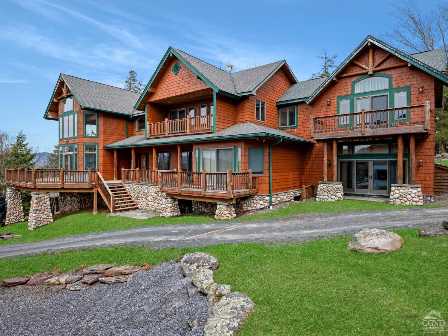 Property Photo:  150 Trailside Road  NY 12496 