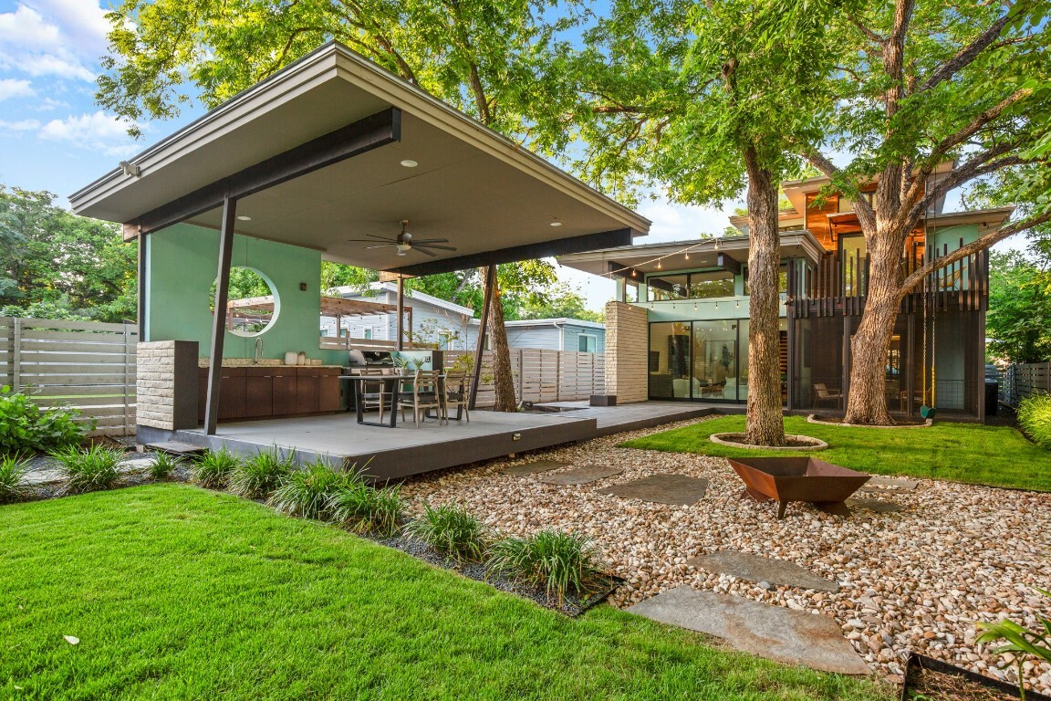 1705 Collier Street  Austin TX 78704 photo