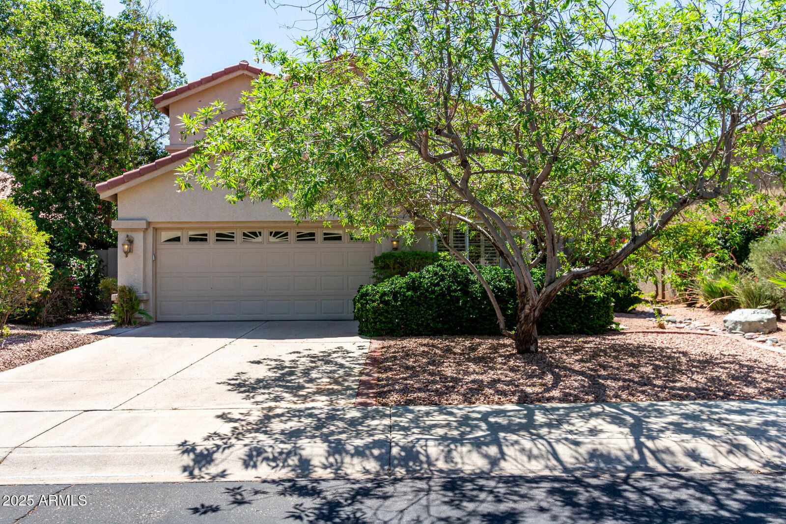 Property Photo: 21614 N 59th Lane AZ 85308