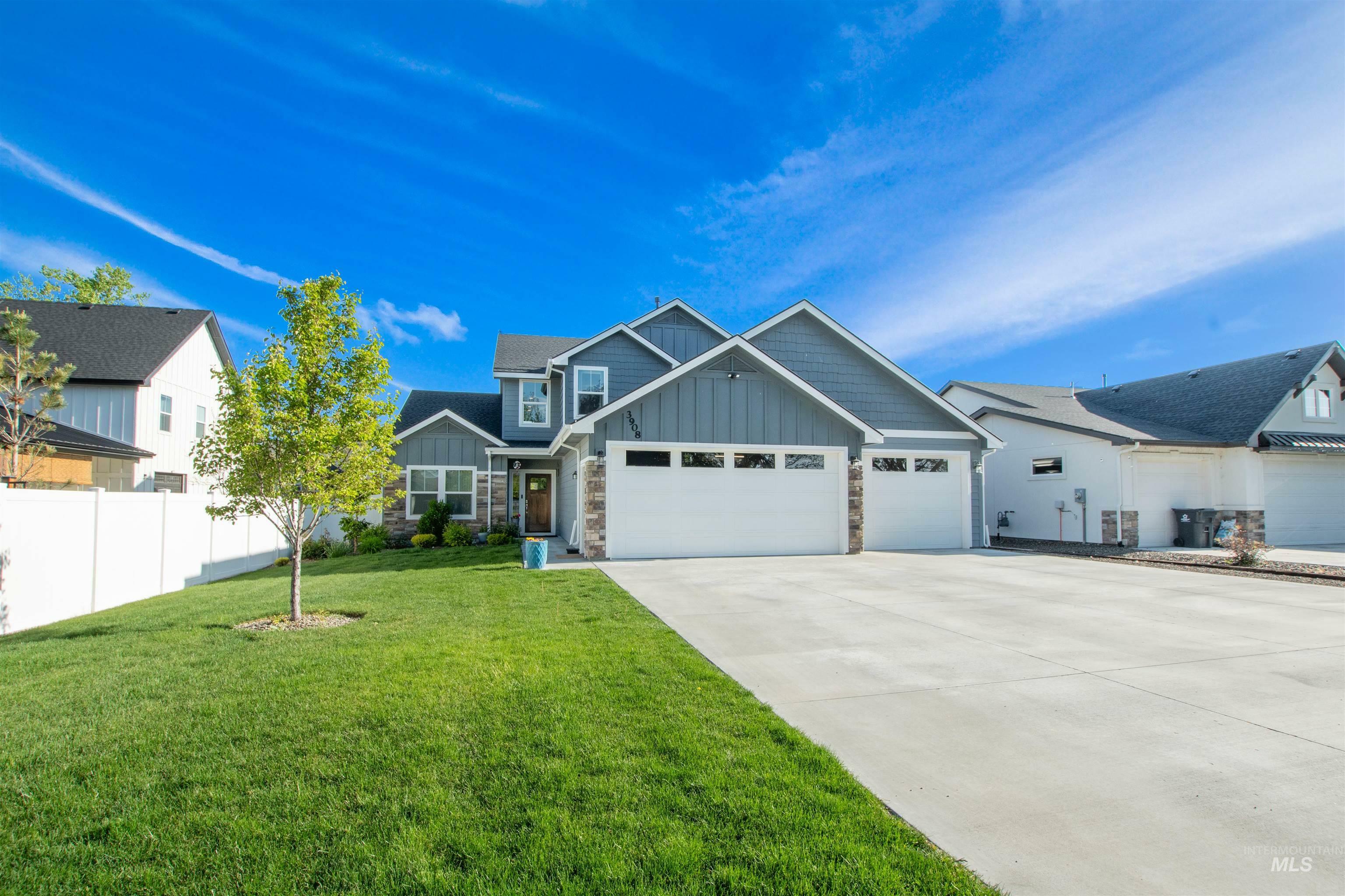 3908 E Parkridge Dr  Nampa ID 83687 photo