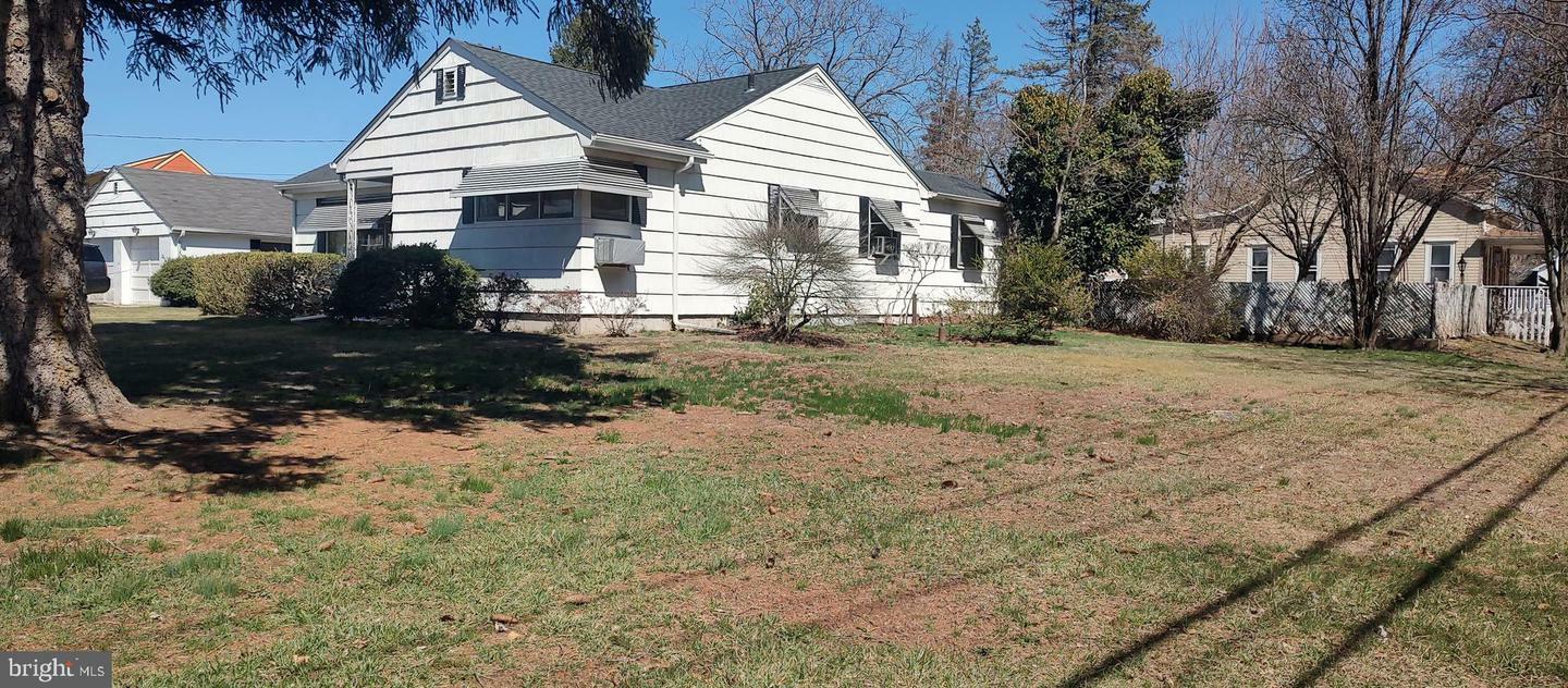 Property Photo: 520 Vetterlein Avenue NJ 08619