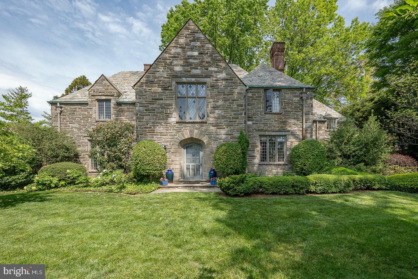 Property Photo: 507 N Latches Lane PA 19066
