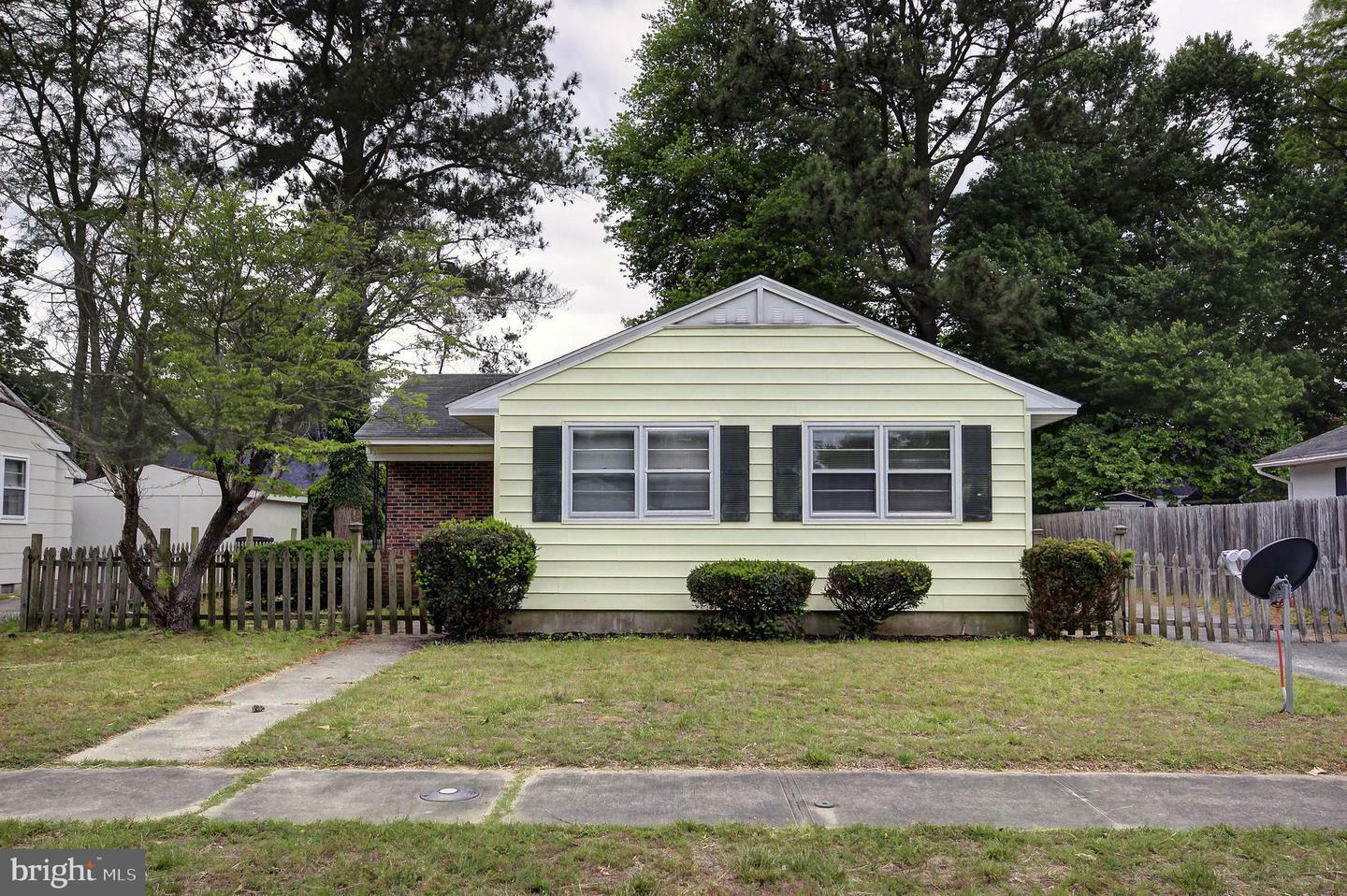 Property Photo: 826 Springfield Circle MD 21804