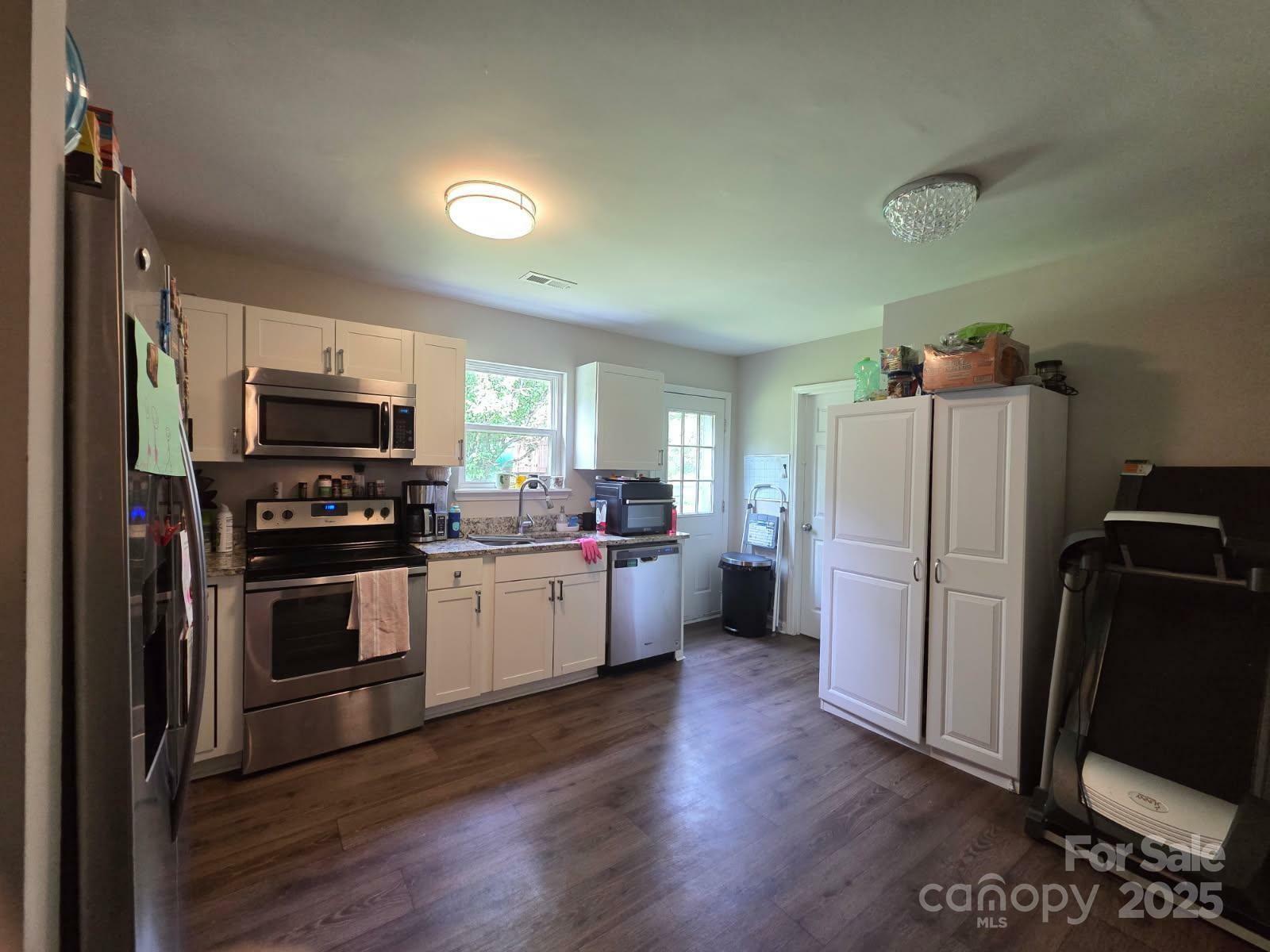 Property Photo:  290 Greentree Drive  SC 29730 