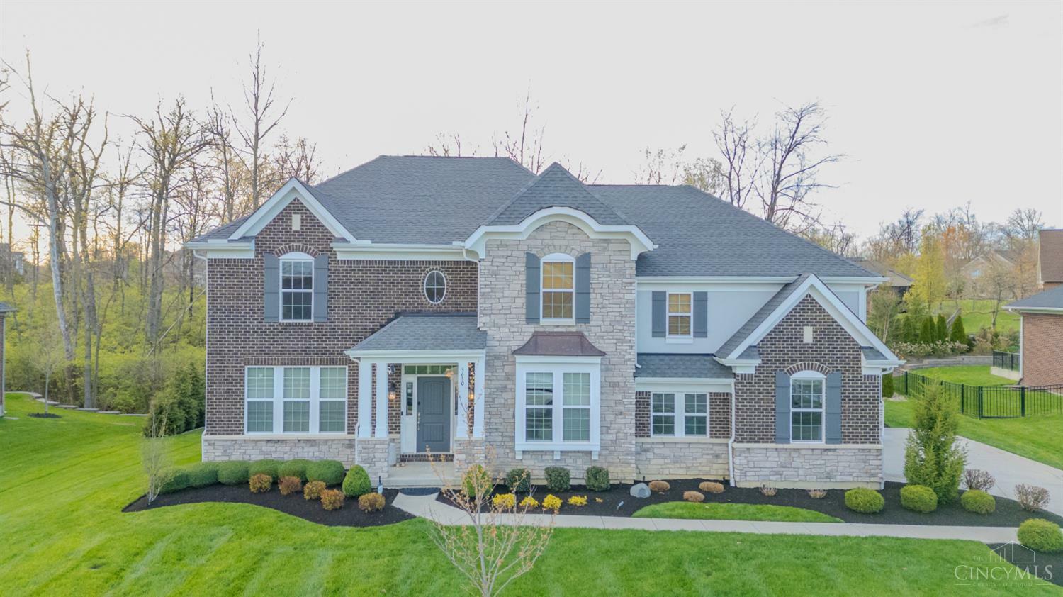 Property Photo: 5630 Sentinel Oak Drive OH 45040