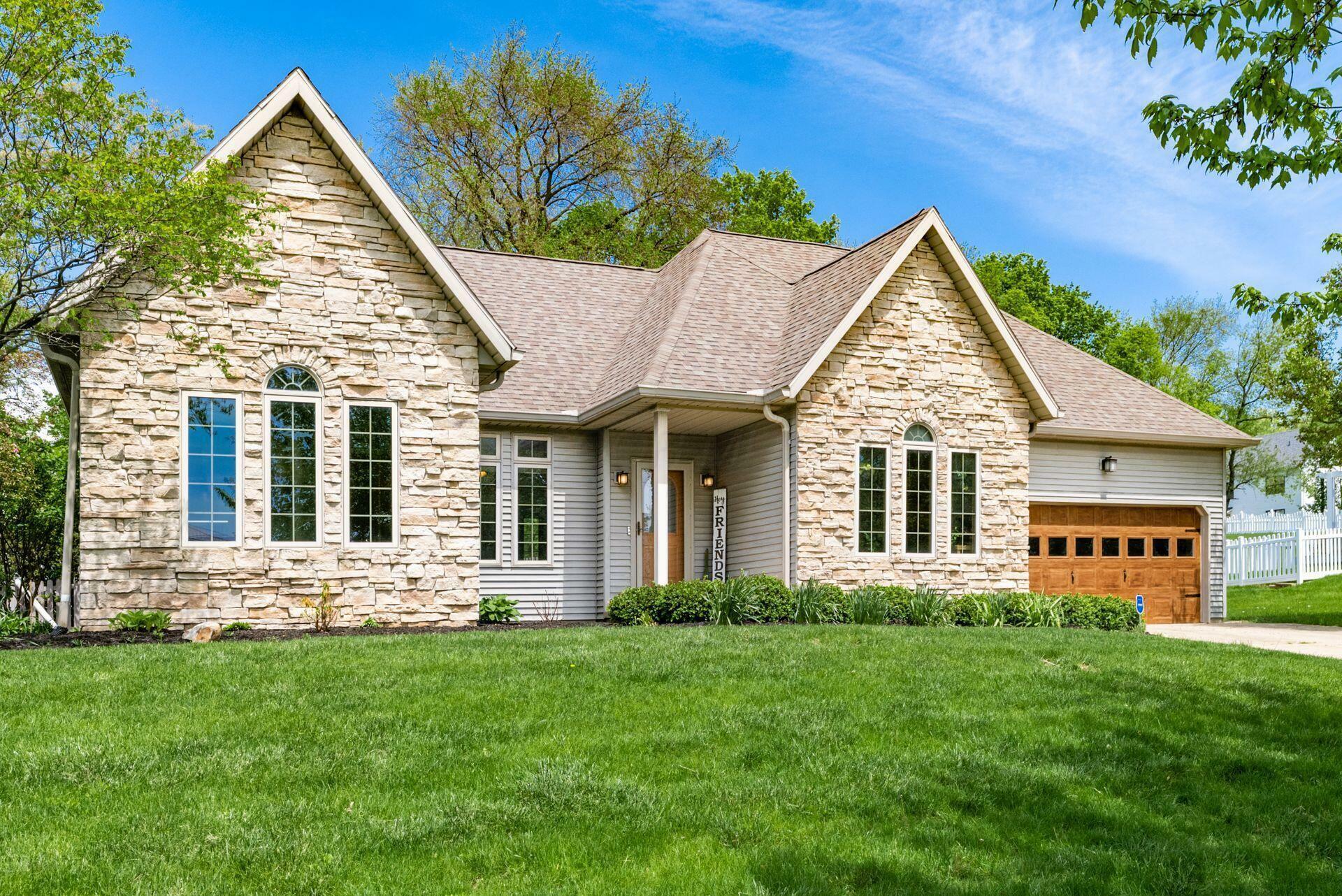 Property Photo: 11 Hamilton Drive OH 44813