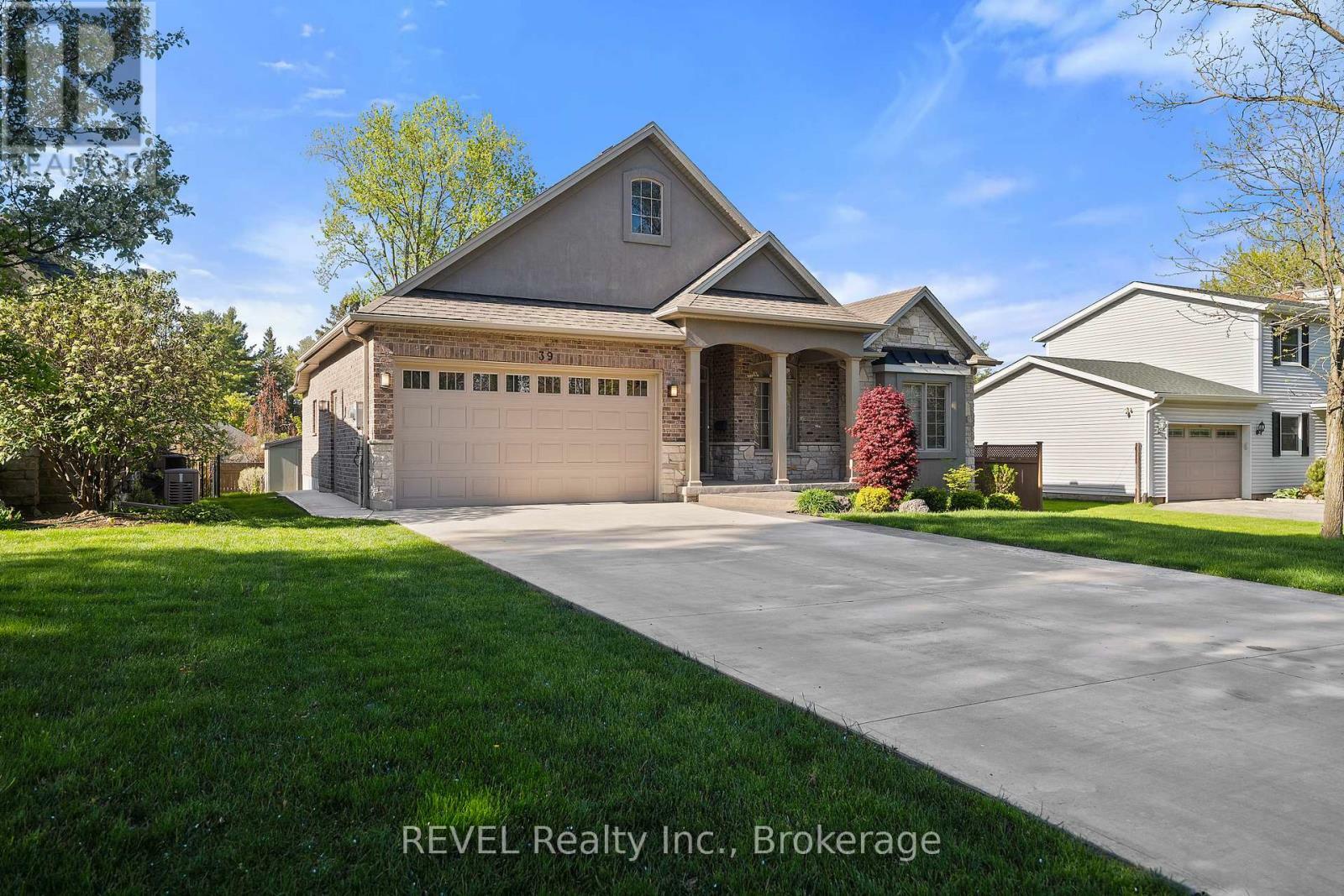 Property Photo: 39 Hurricane Road ON L0S 1E3