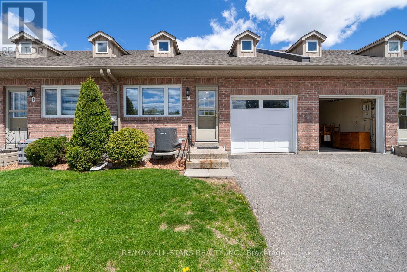 Property Photo: 234 Water Street 8 ON L9L 1C4