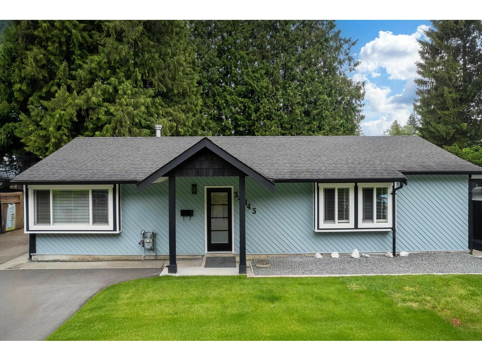 Property Photo: 34843 Laburnum BC V2S 5J3