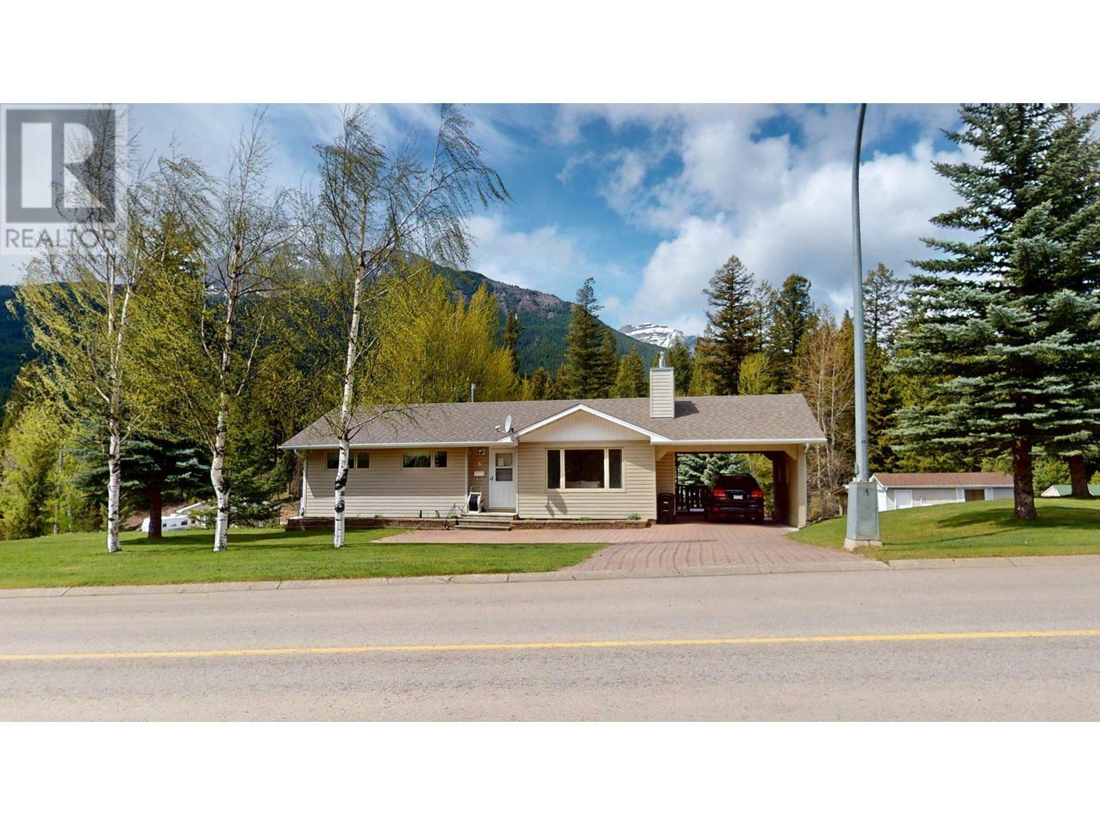 Property Photo: 3 & 5 Cherokee Drive BC V0B 1H0