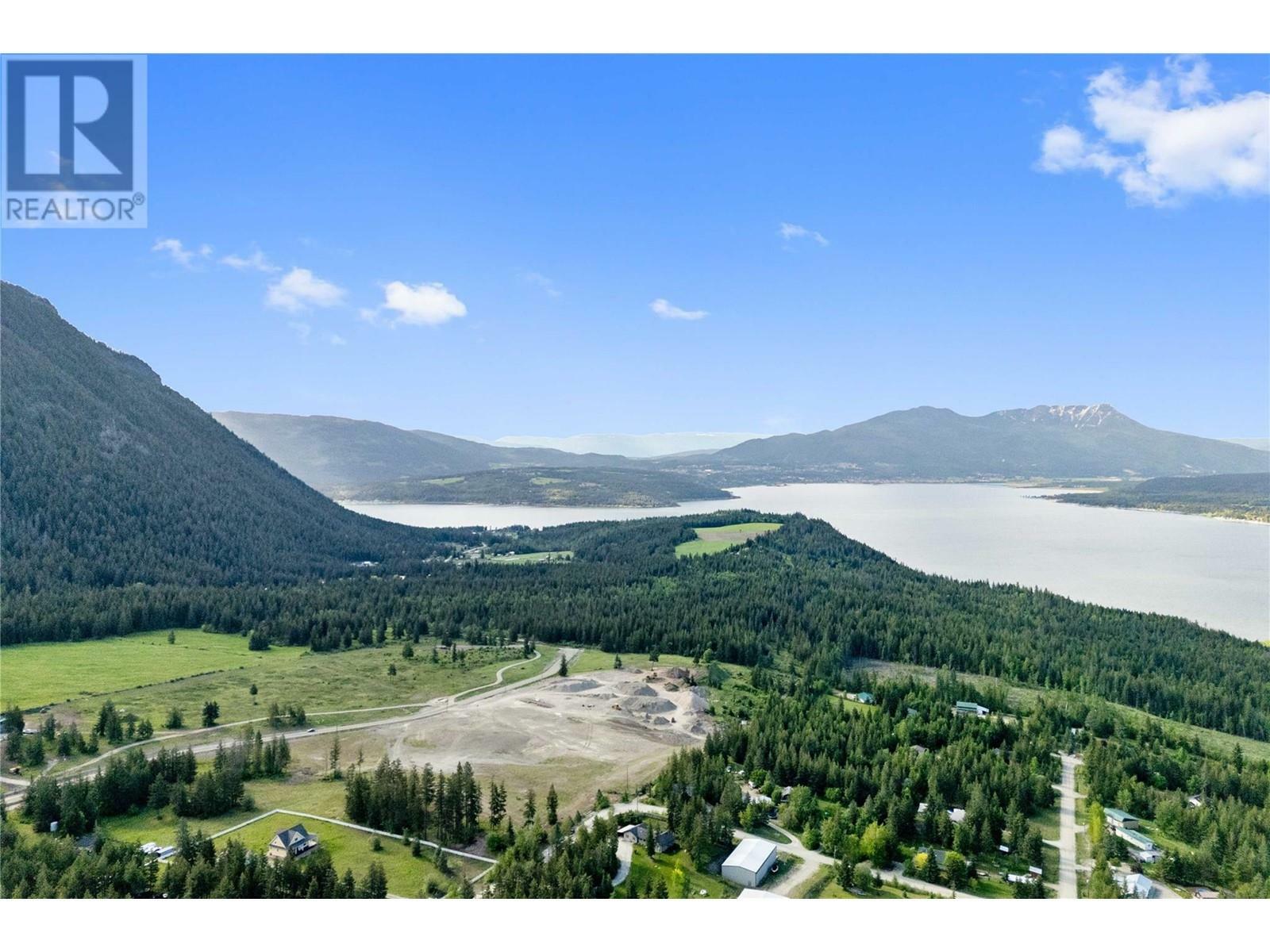 Photo de la propriété: 3694 Ford Road BC V0E 2X0