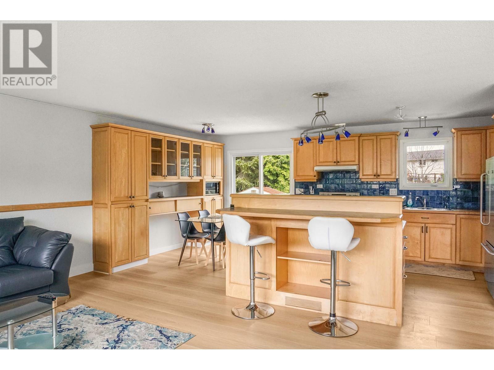 Property Photo: 40 Gwyn Street BC V8C 1C9