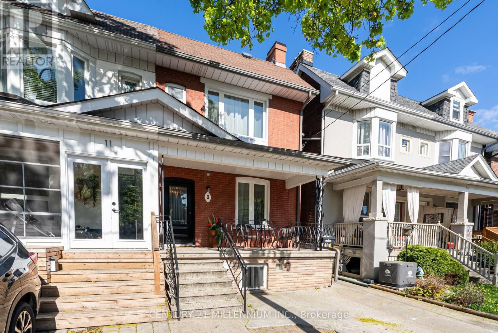 Property Photo: 9 Spring Grove Avenue ON M6N 3H2