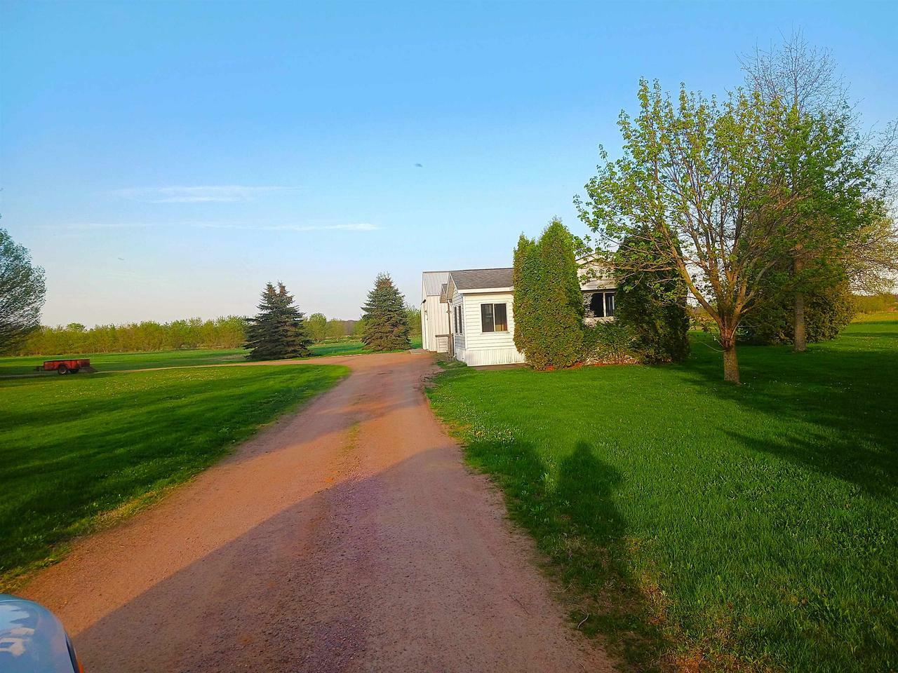 Property Photo: 5544 Elm Road WI 54466