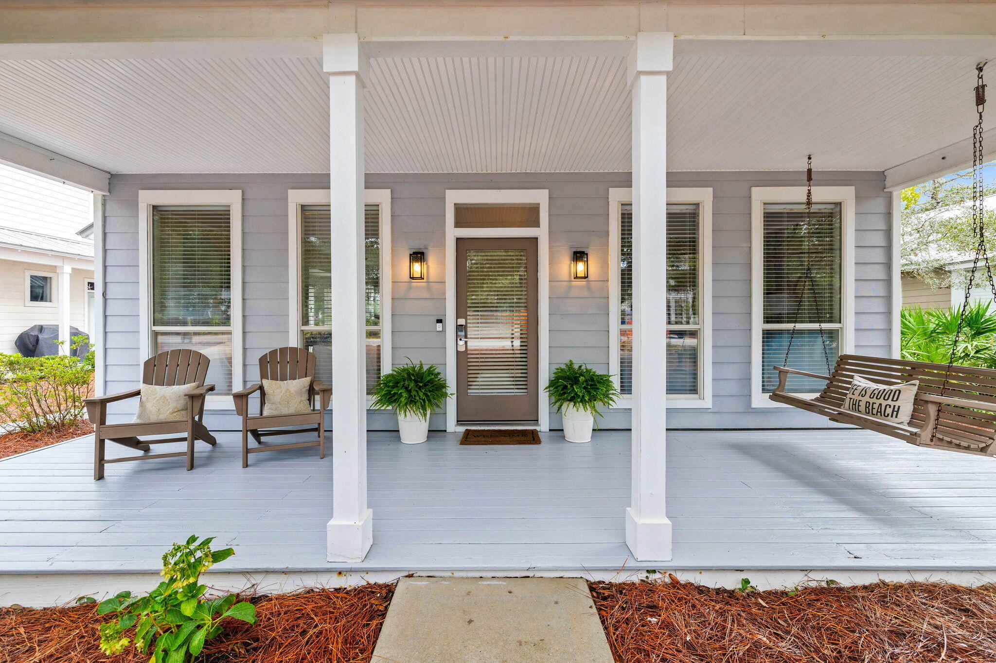 Property Photo: 462 Clareon Drive FL 32461