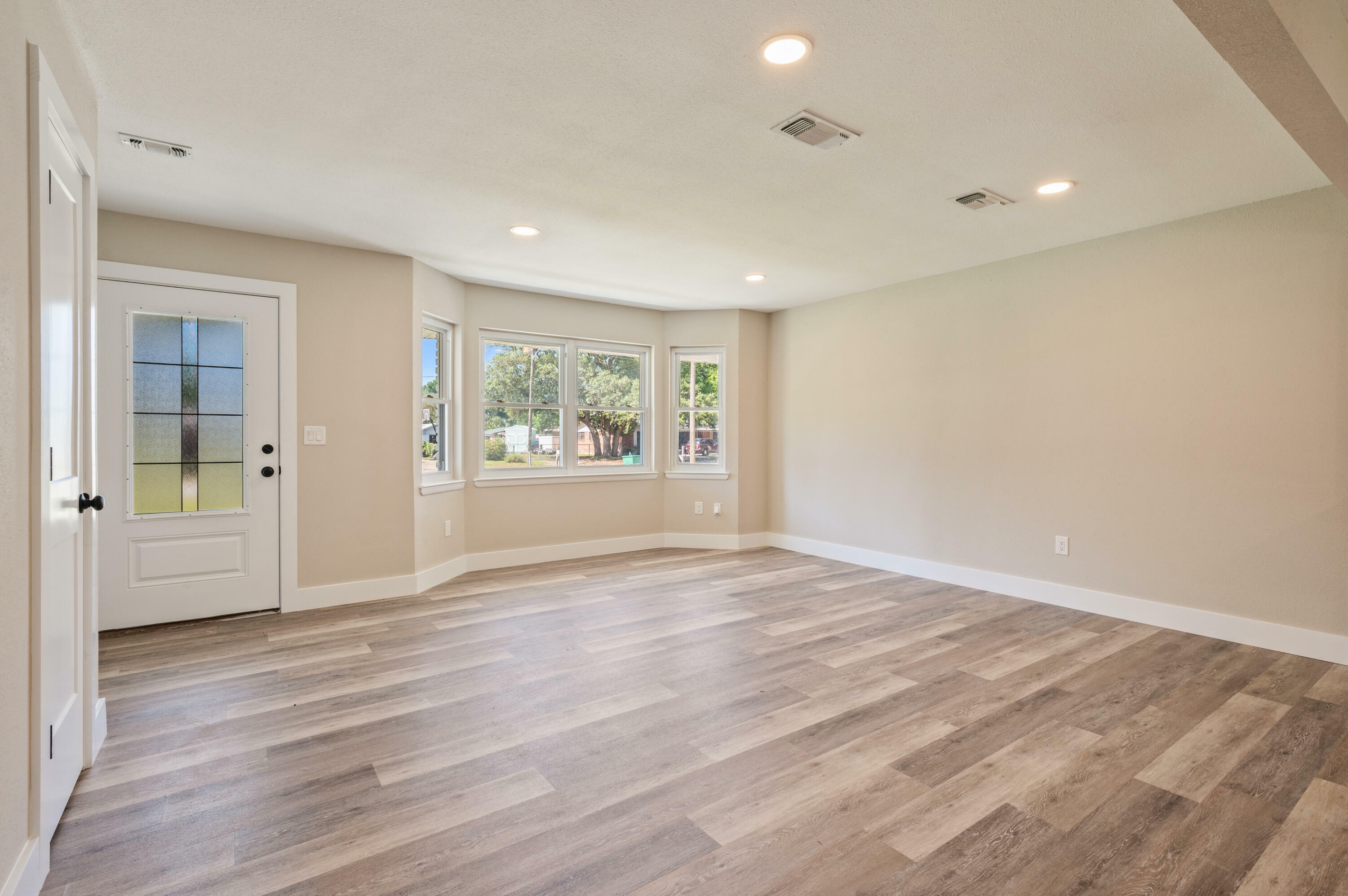Property Photo:  1411 28th Street  FL 32578 