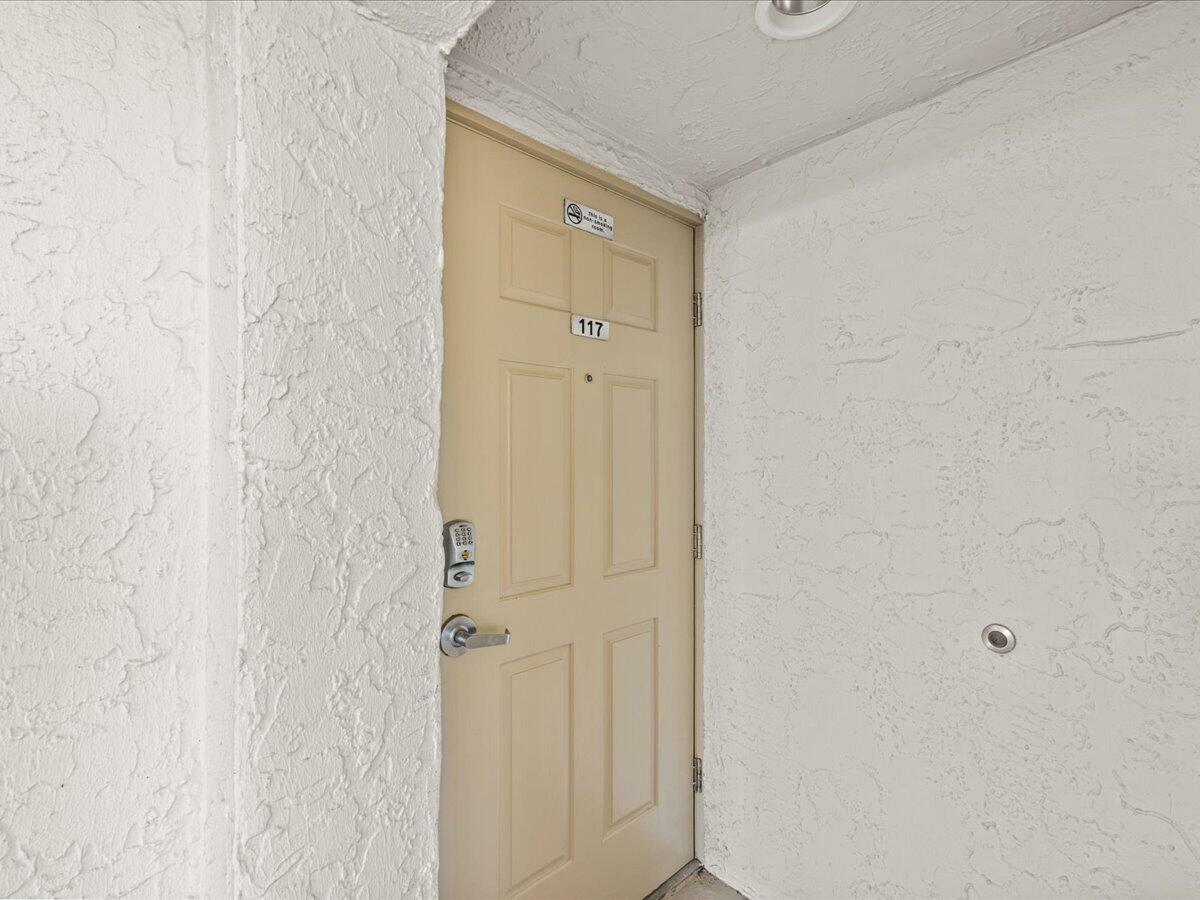 Property Photo: 510 Gulf Shore Drive 117 FL 32541