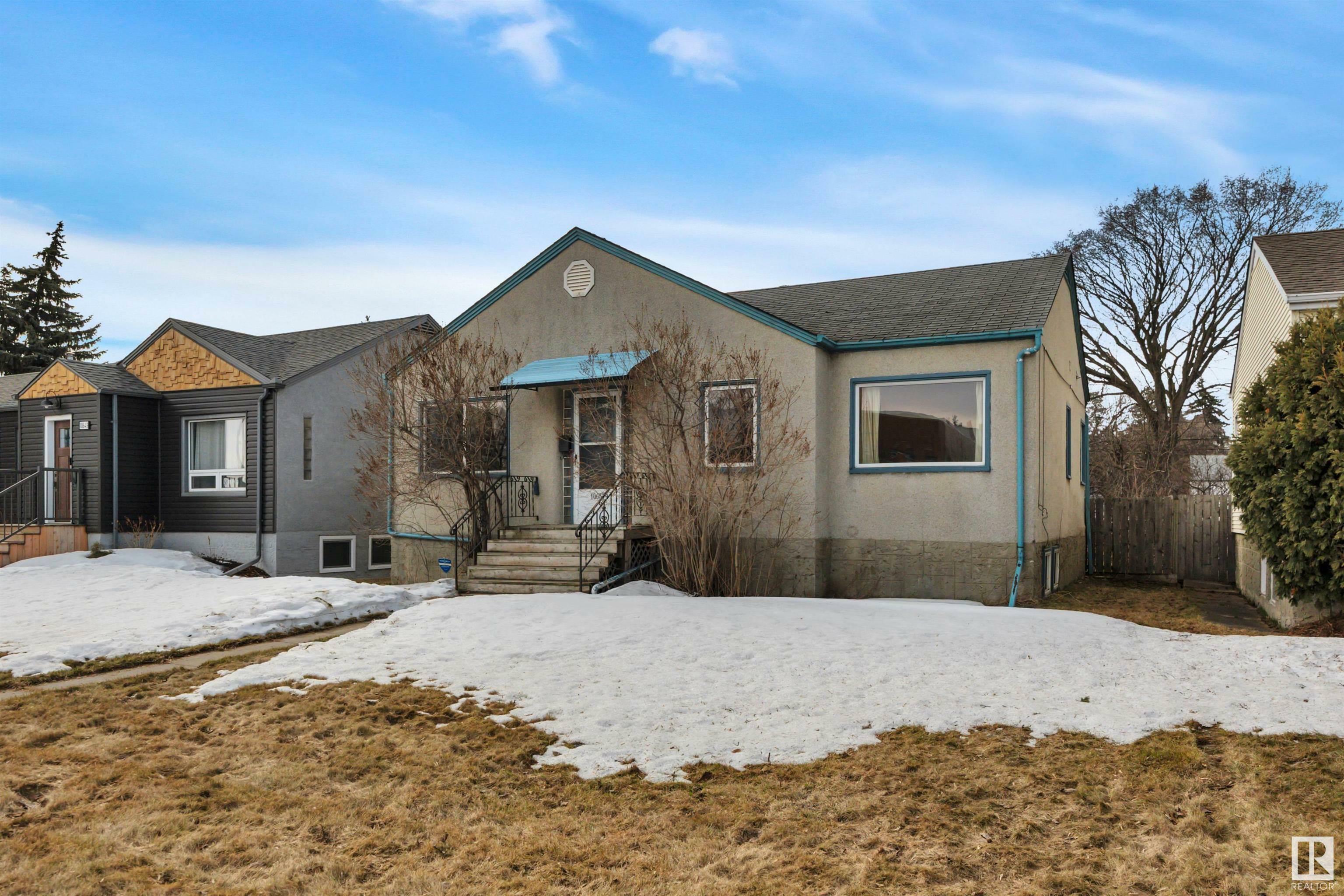 10653 62 Avenue NW  Edmonton AB T6H 1M7 photo