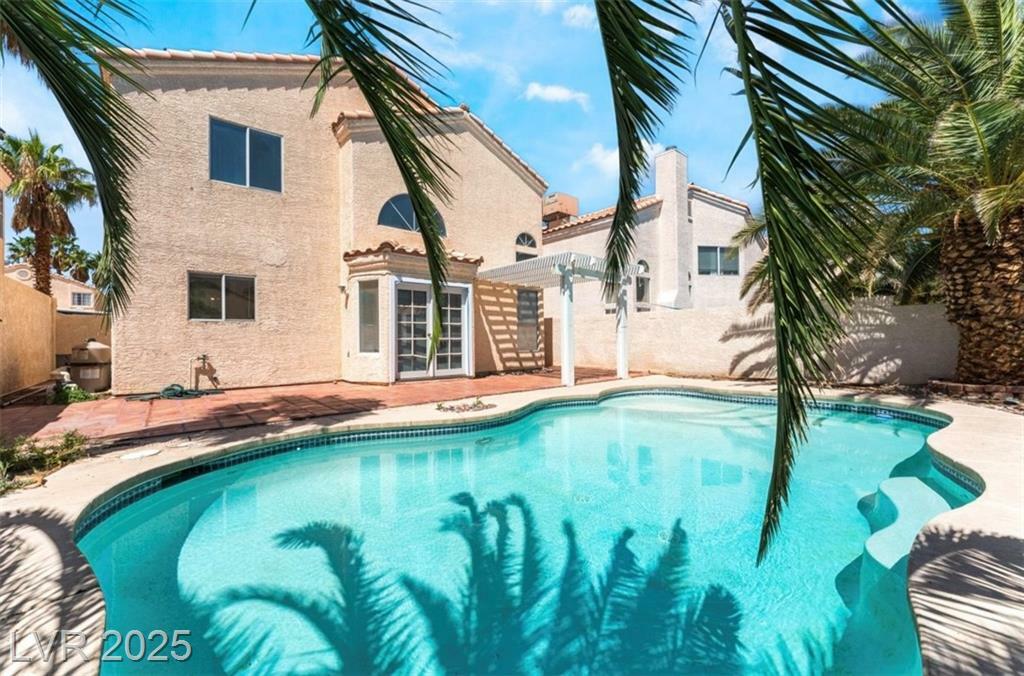 Property Photo: 8013 Redskin Circle NV 89145