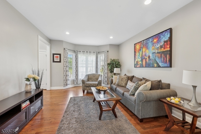 Property Photo:  76 Colonial Woods Dr  NJ 07052 