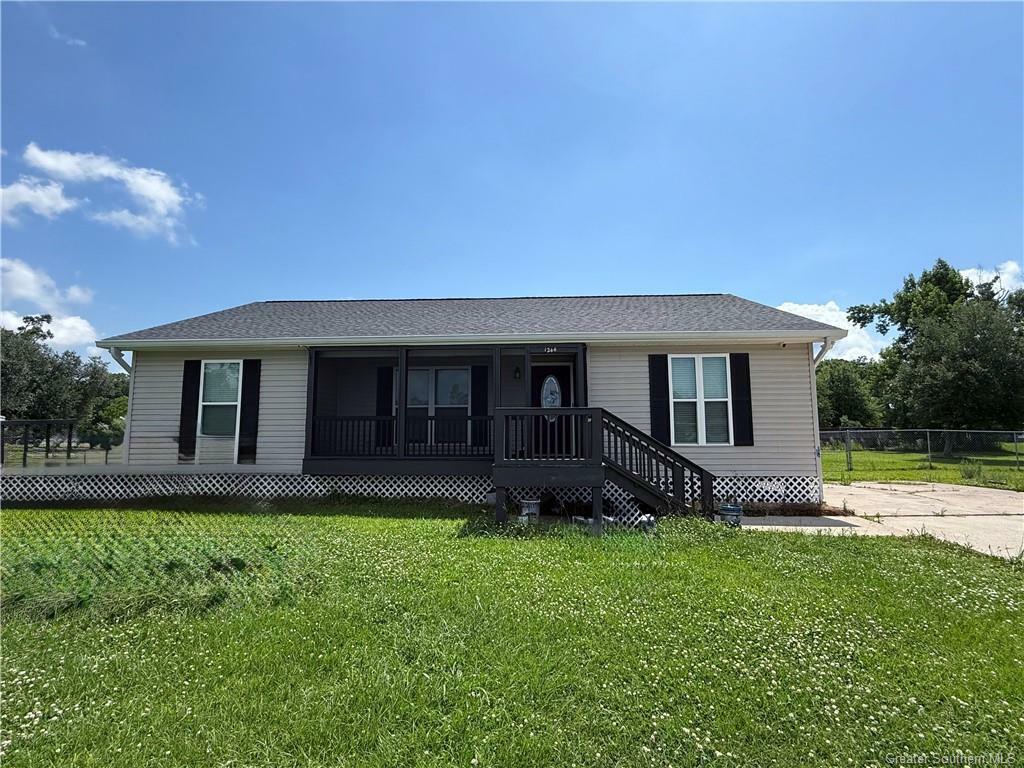 Property Photo: 1244 Belfield Road LA 70611