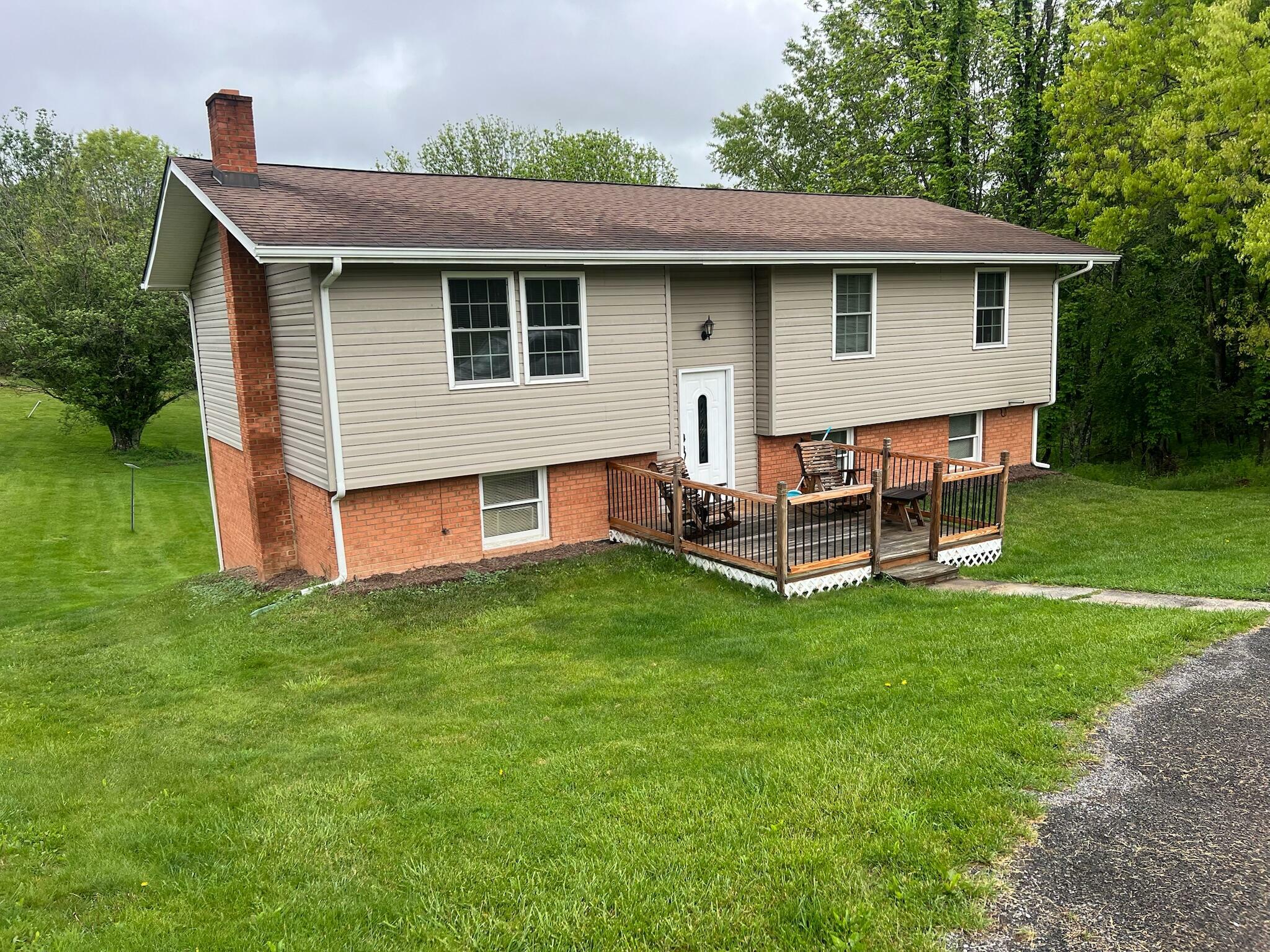 Property Photo: 137 Northfield Dr WV 24901