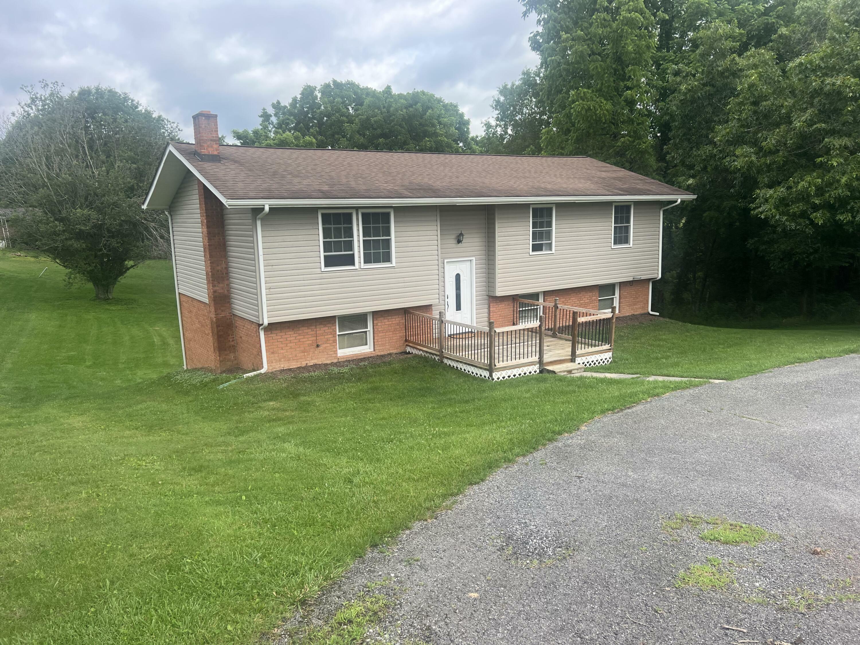 Property Photo: 137 Northfield Dr WV 24901