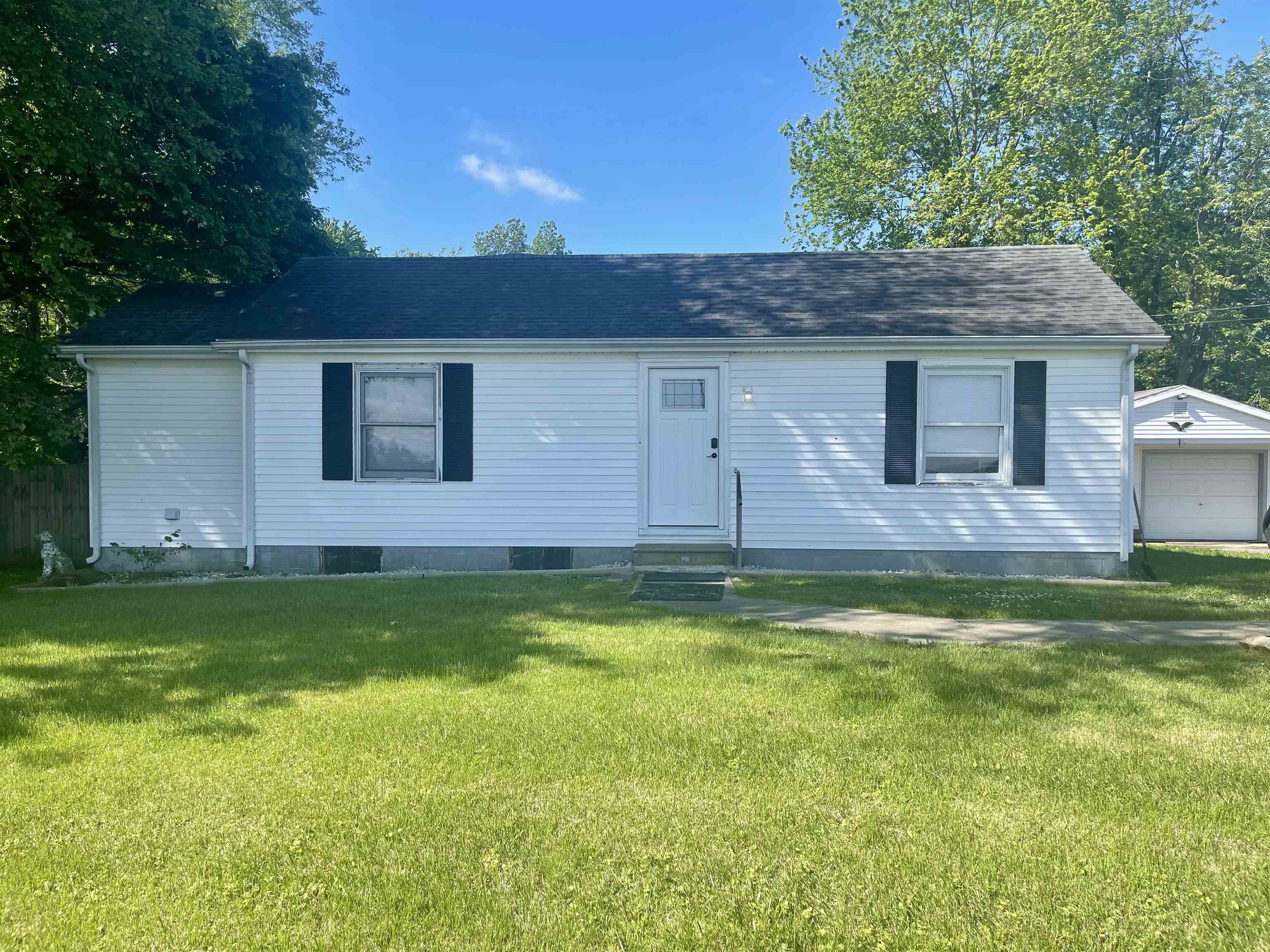 9424 State Route 136 E  Henderson KY 42420 photo