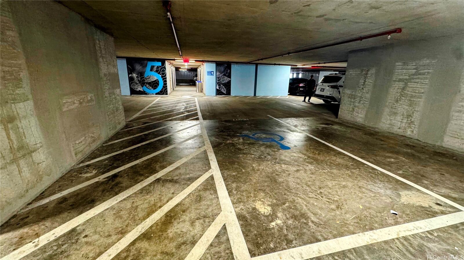 Property Photo:  888 Kapiolani Boulevard H5077  HI 96813 