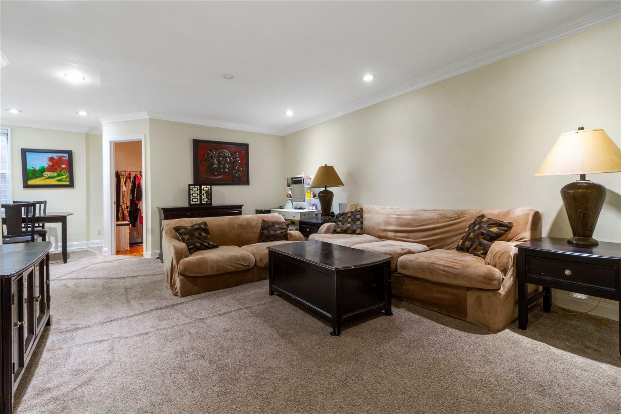 Property Photo: 1296 Midland Avenue G3 NY 10704
