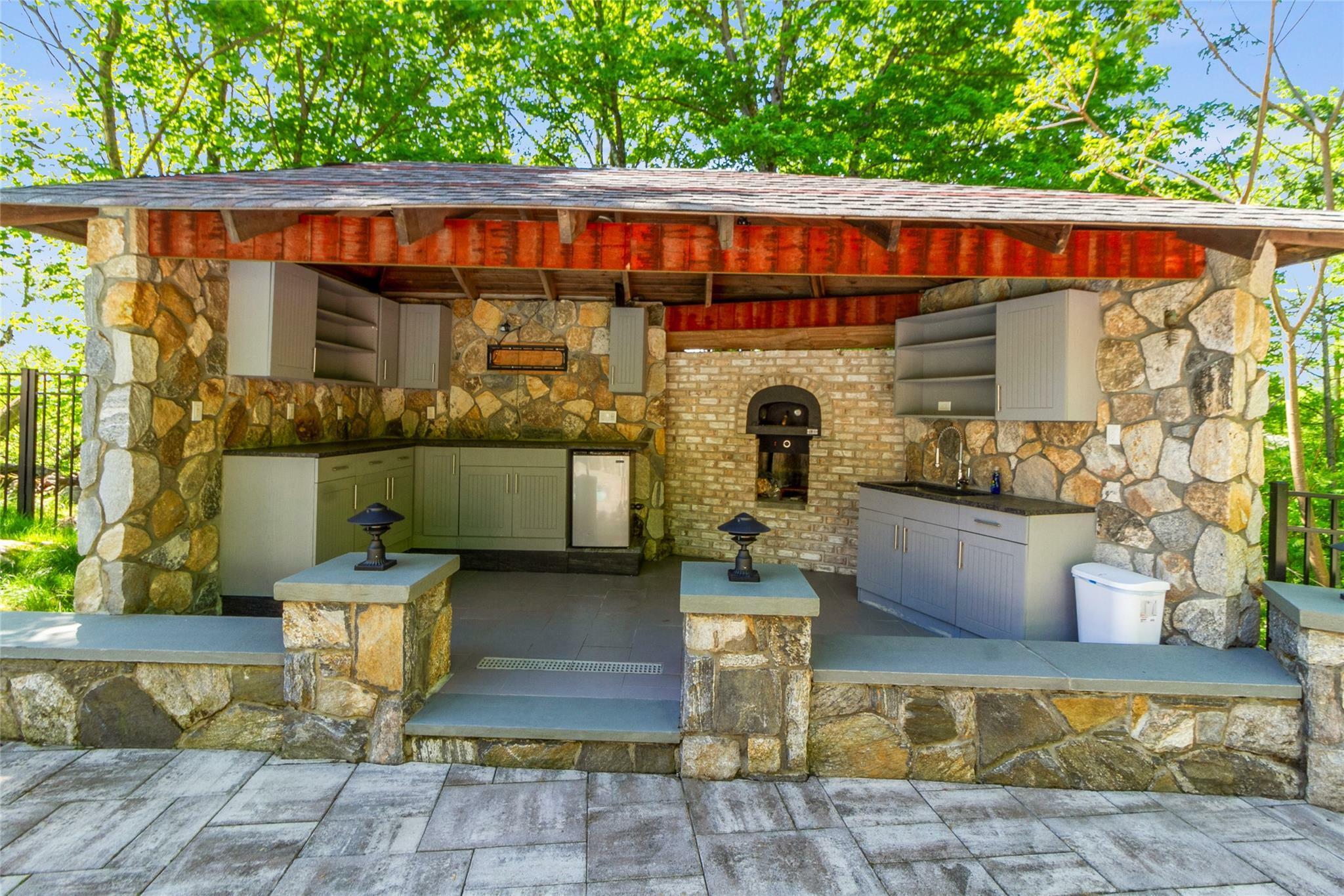 Property Photo: 3 Curry Spur NY 10541