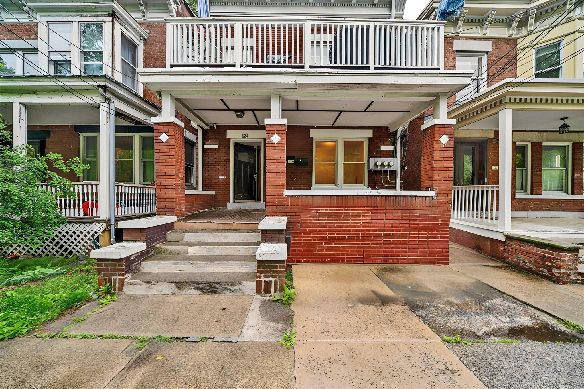 Property Photo:  124 Dubois Street  NY 12550 
