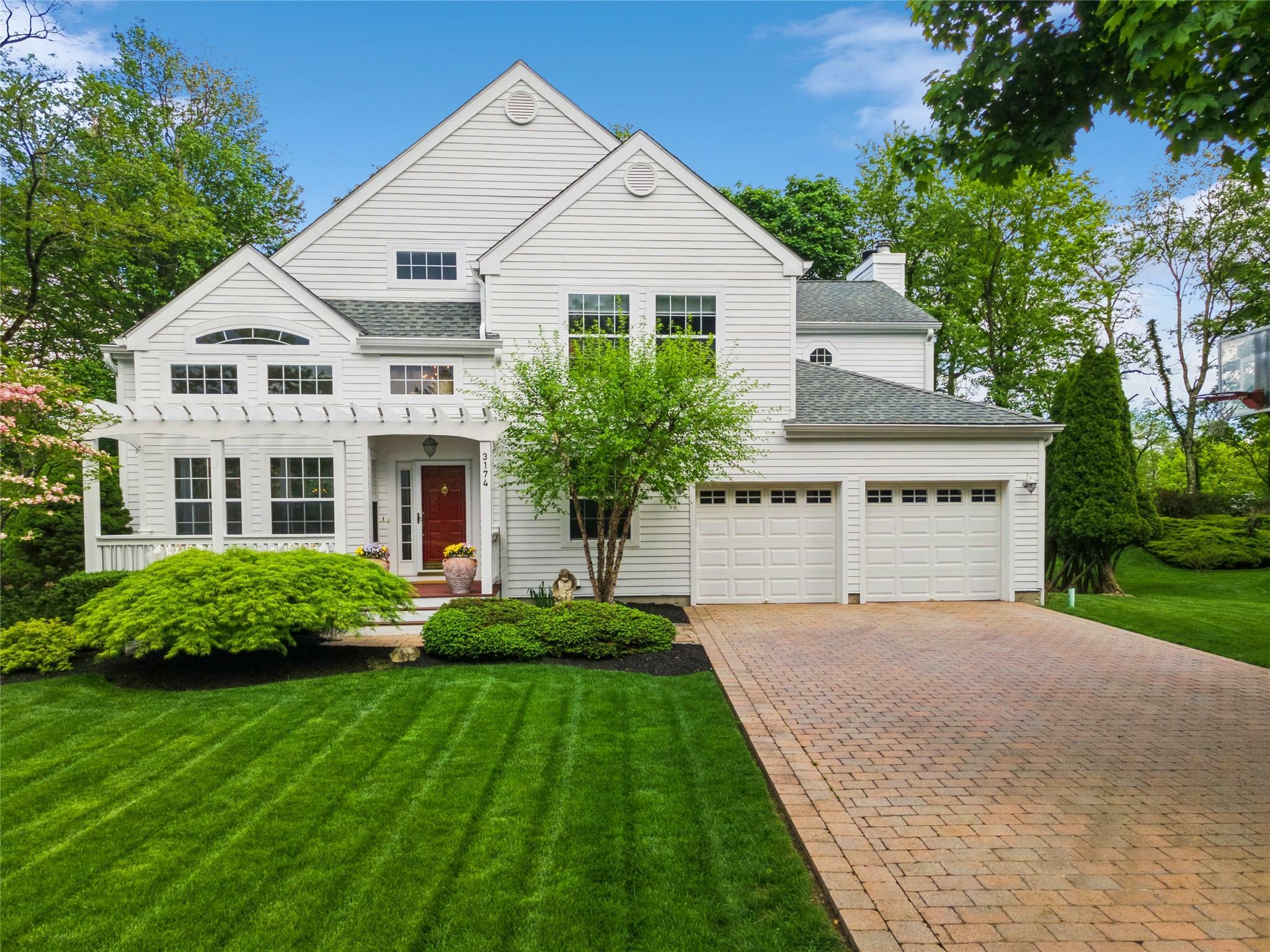 3174 Woodfield Court  Yorktown Heights NY 10598 photo