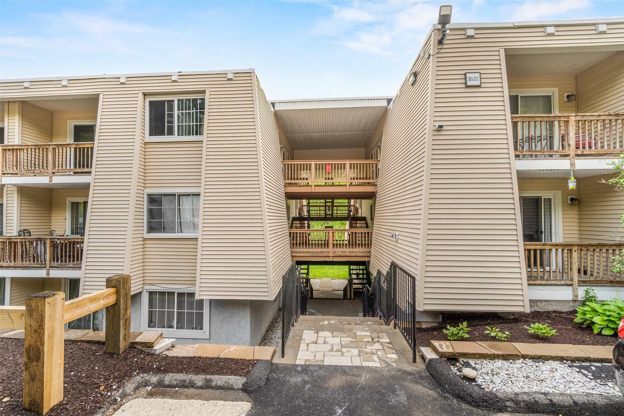 Property Photo: 311 Fox Run Lane NY 10512