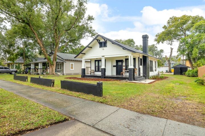 Property Photo: 911 S Missouri Avenue FL 33803