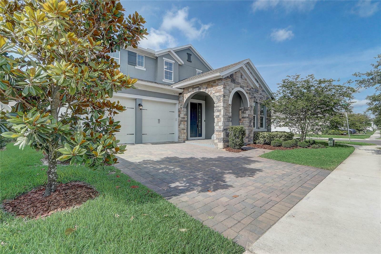 Property Photo: 15378 Gilligan Court FL 34787