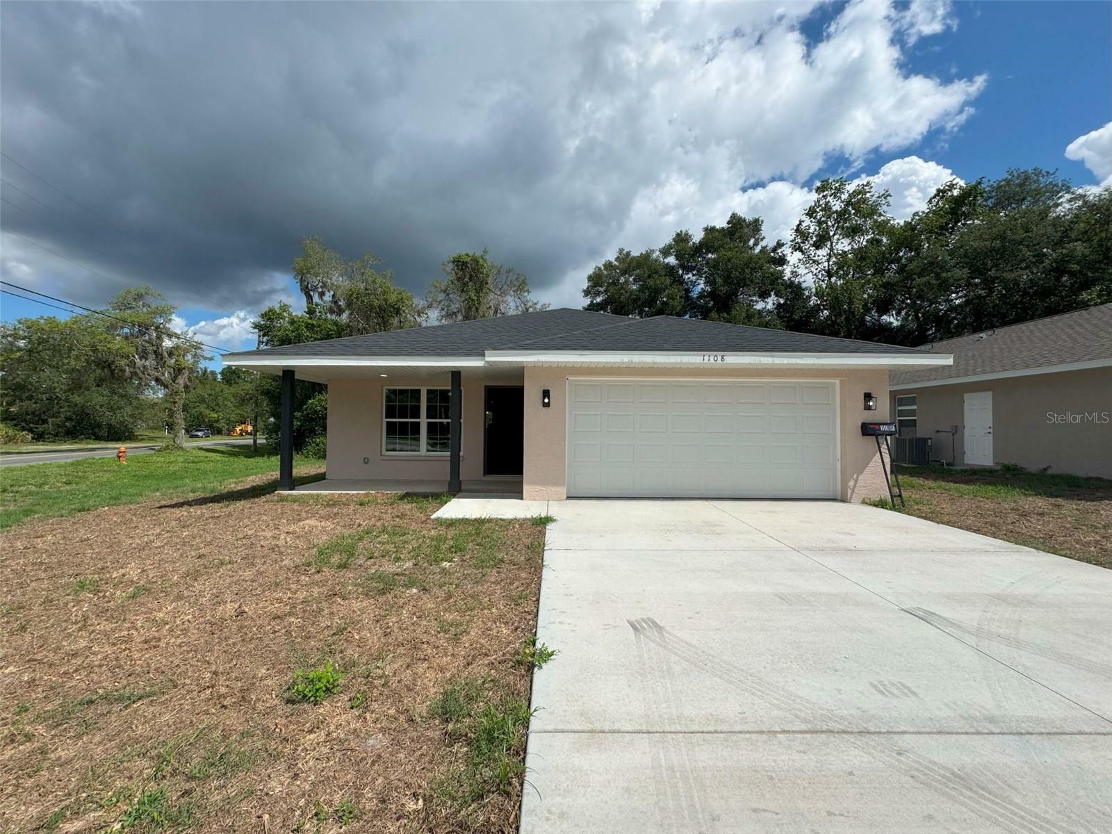 Property Photo: 1108 Eden Drive FL 34450